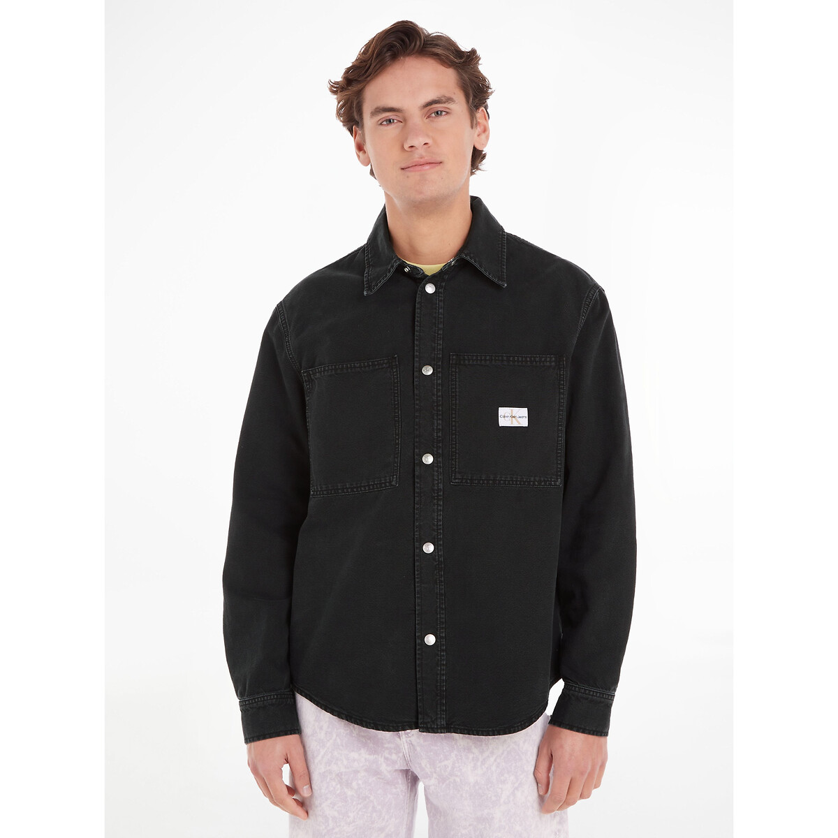 CALVIN KLEIN JEANS<br>Camisa em tecido resistente