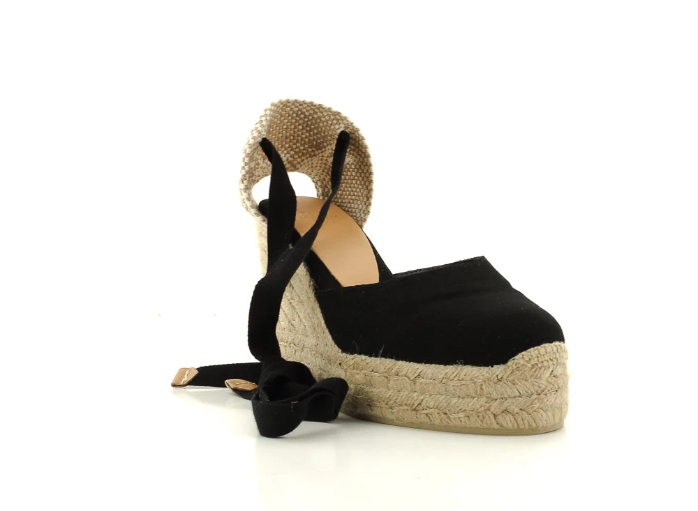 CASTANER - CARINA 9