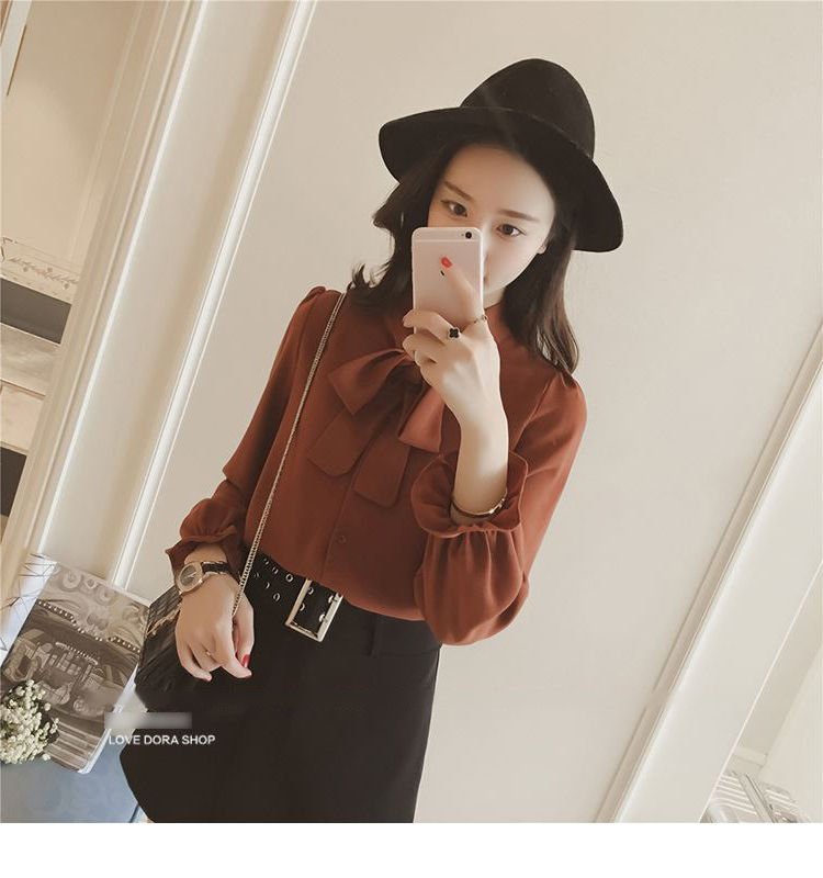 Cossita - Blouse met strikaccent van chiffon