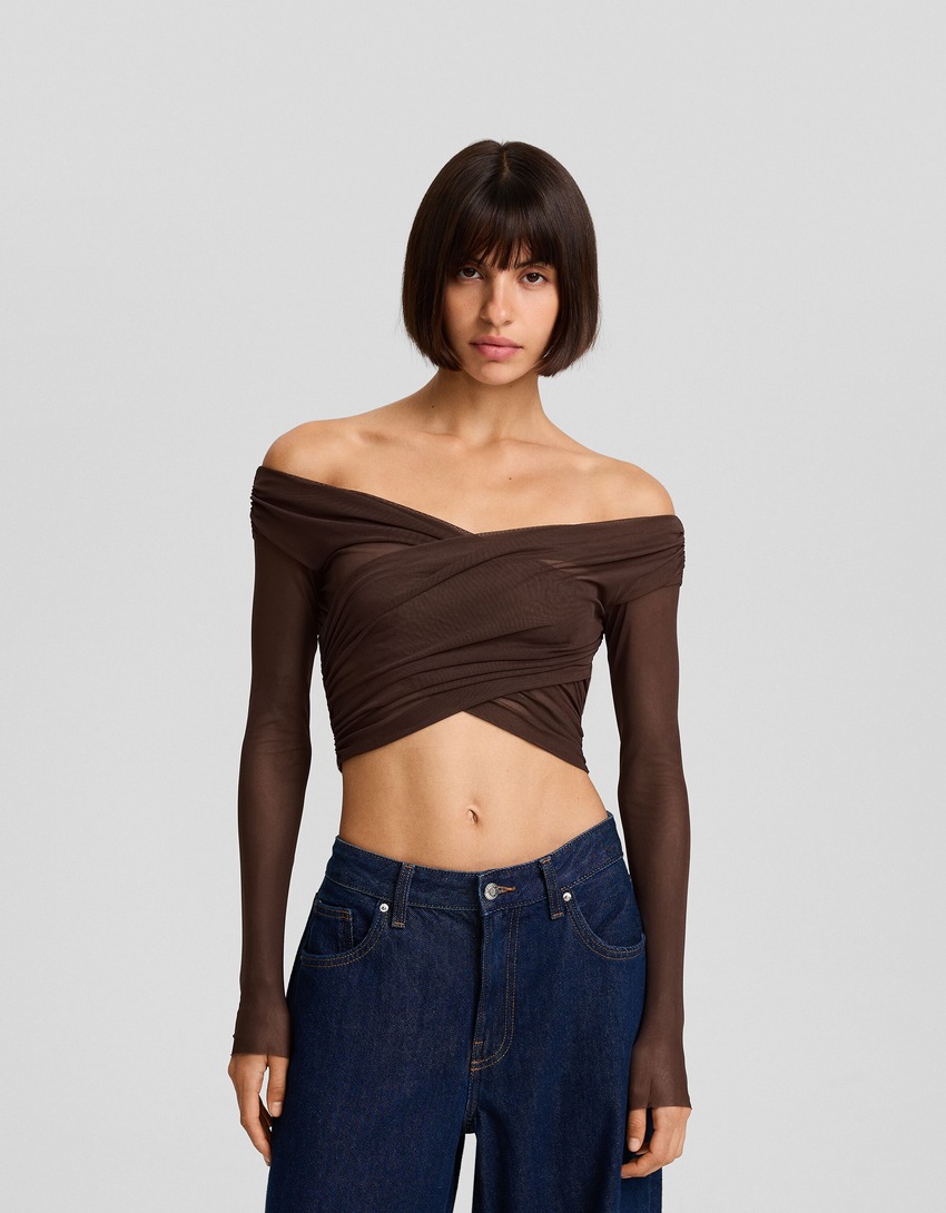 Camiseta de manga comprida com detalhe drapeado em tule cruzado