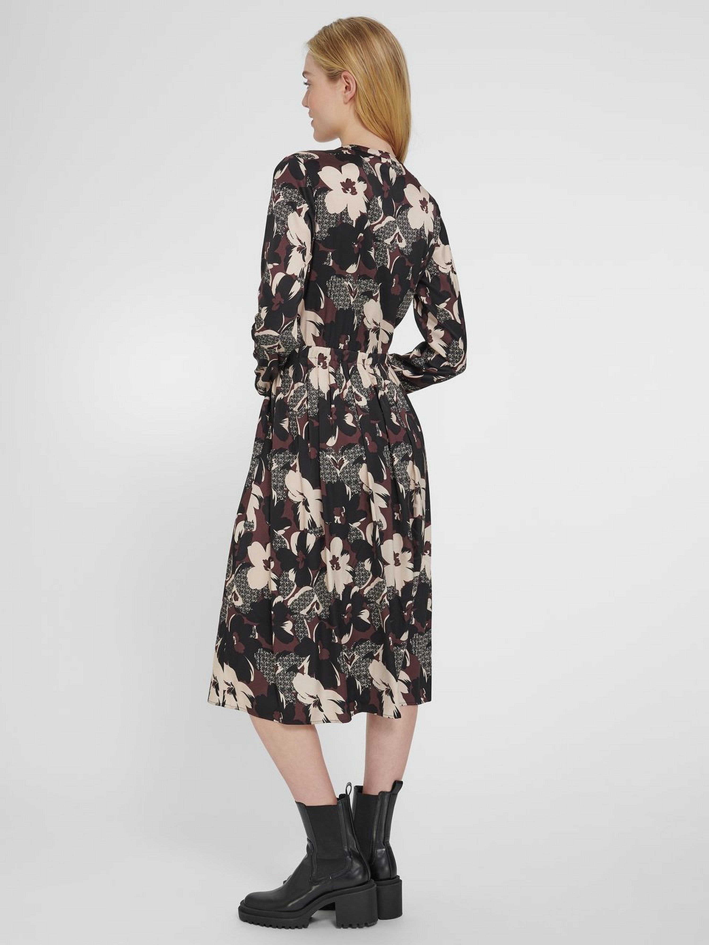 Kleid