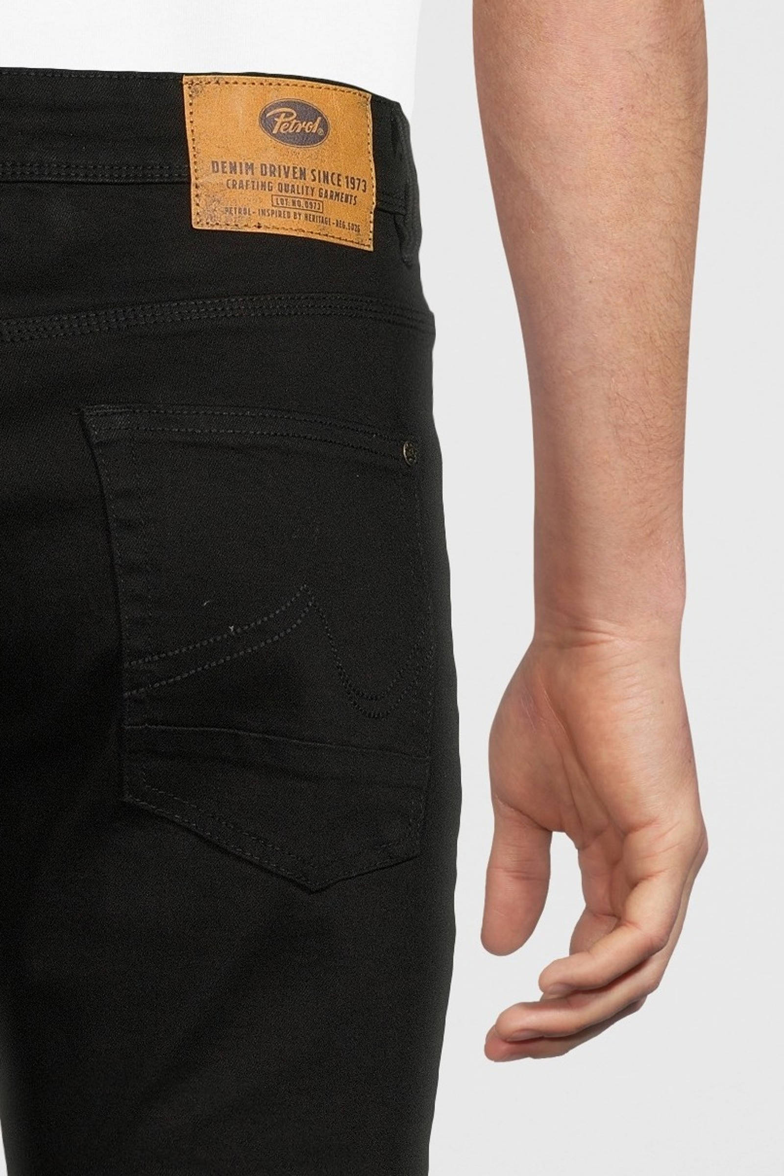 Petrol Industries slim fit jeans SEAHAM met riem zwart