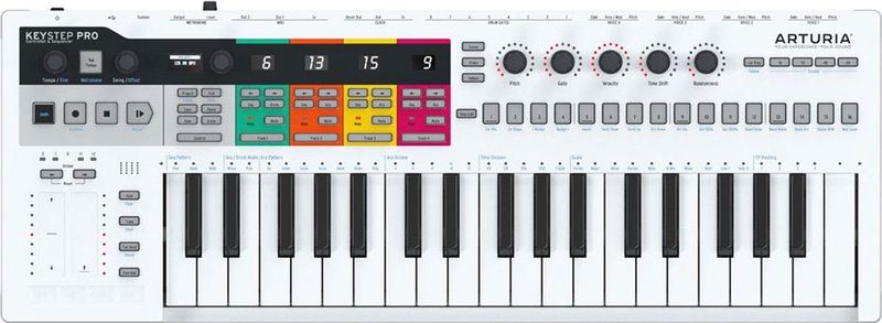 Arturia KeyStep Pro - MIDI keyboard controller en sequencer