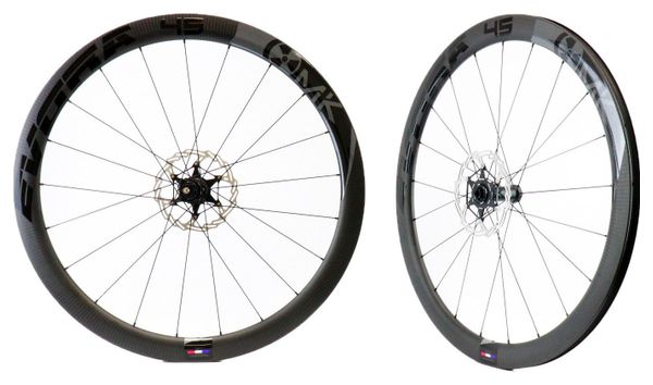 PAIRE DE ROUE DE ROUTE MAKADAMM EVORA 45 DISC XPREMIUM À PNEUS - 1265GR LA PAIRE