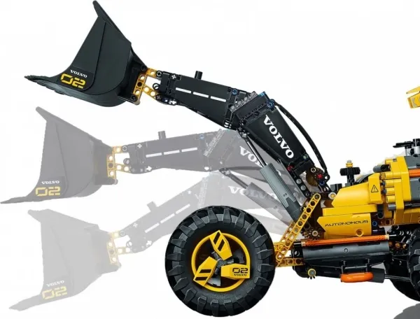LEGO Technic 42081 - Volvo Concept Wheel Loader ZEUX