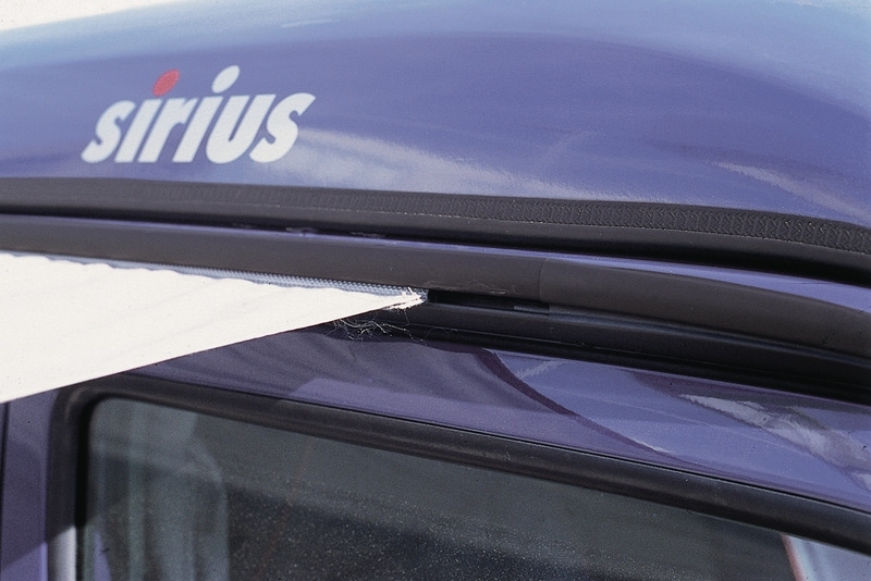 Regenrinnenprofil Multi Rail VW T4 langer Radstand - Schwarz - 3040 mm