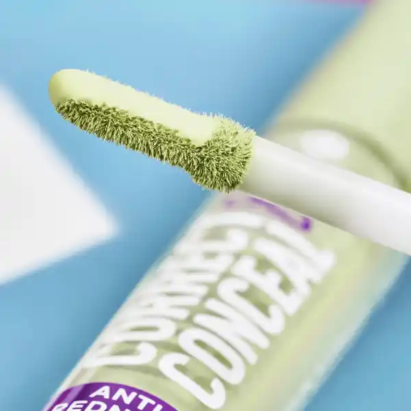 CORRECT & CONCEAL anti redness concealer 100 Universal