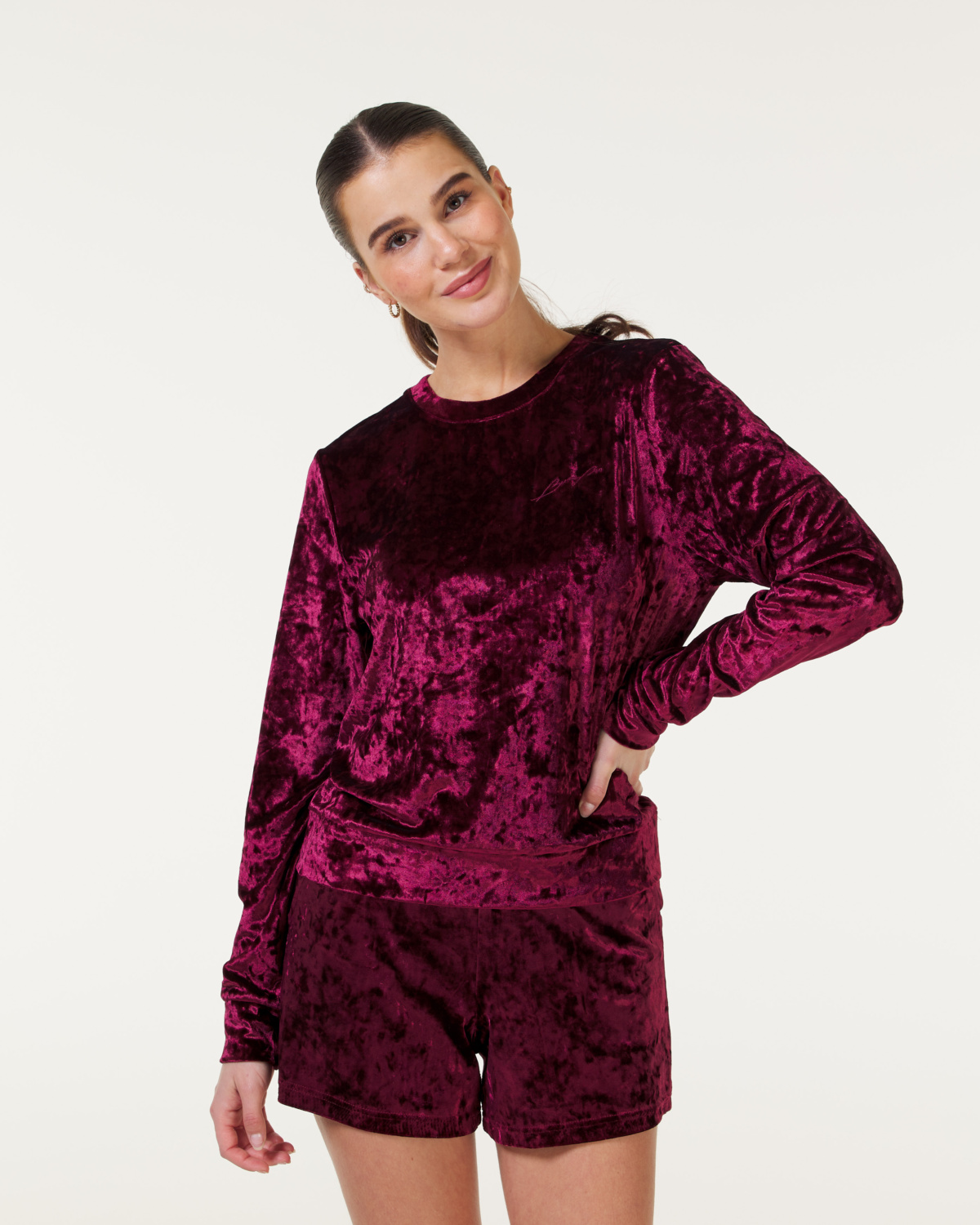 Bumpro Crush Velvet Crewneck Red Grape