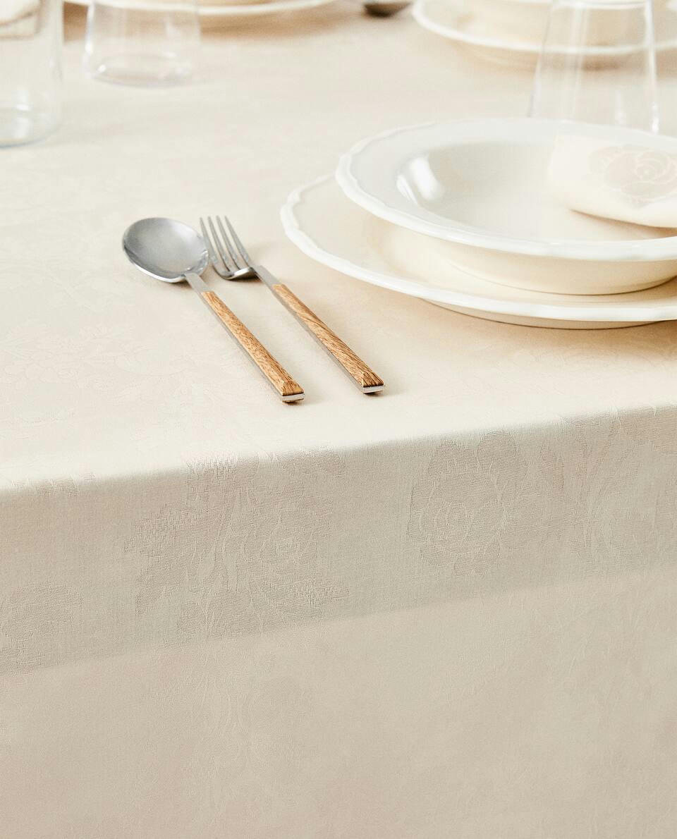 TOALHA DE MESA FLORAL JACQUARD
