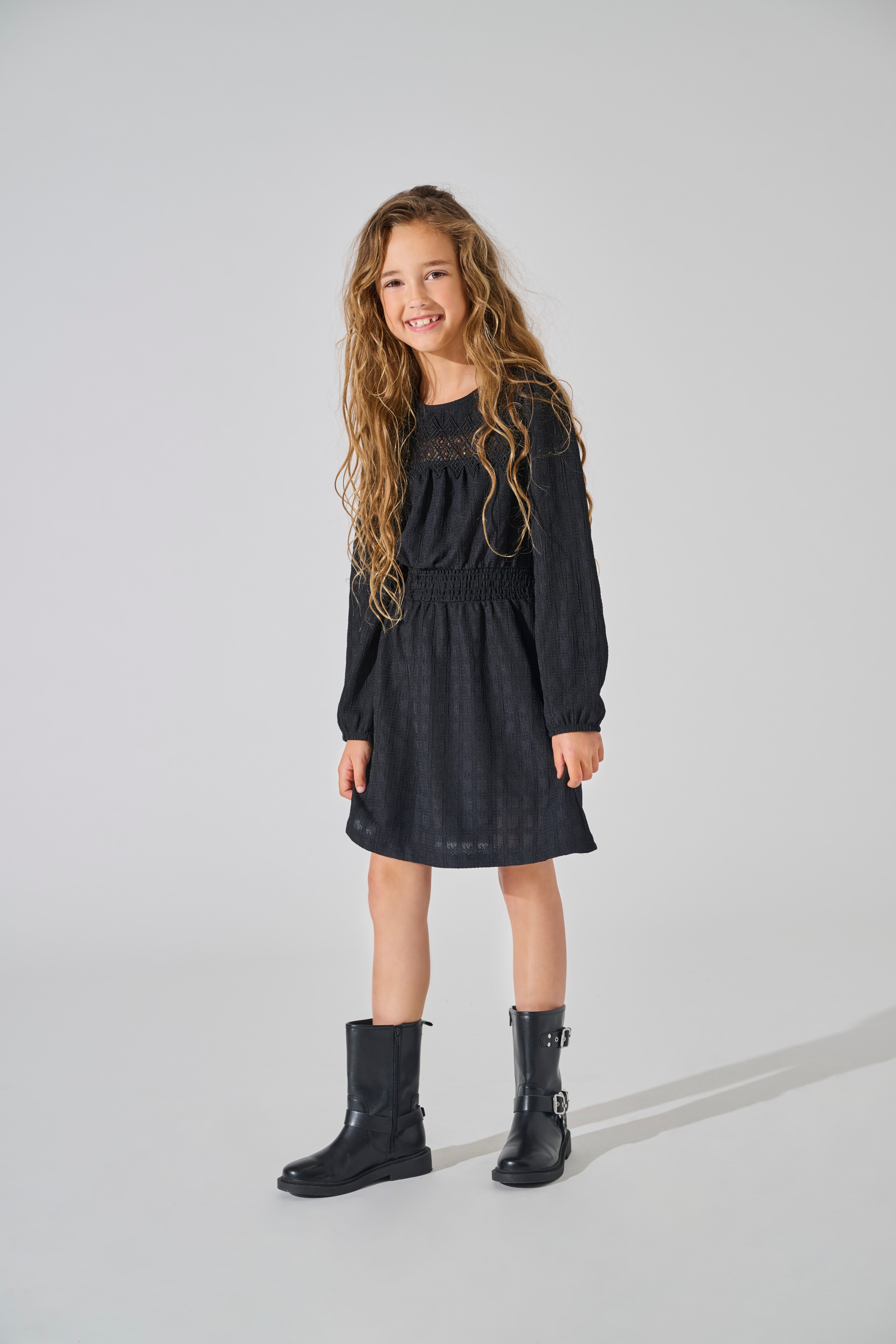 KOGLUNA Kurzes Kleid Black