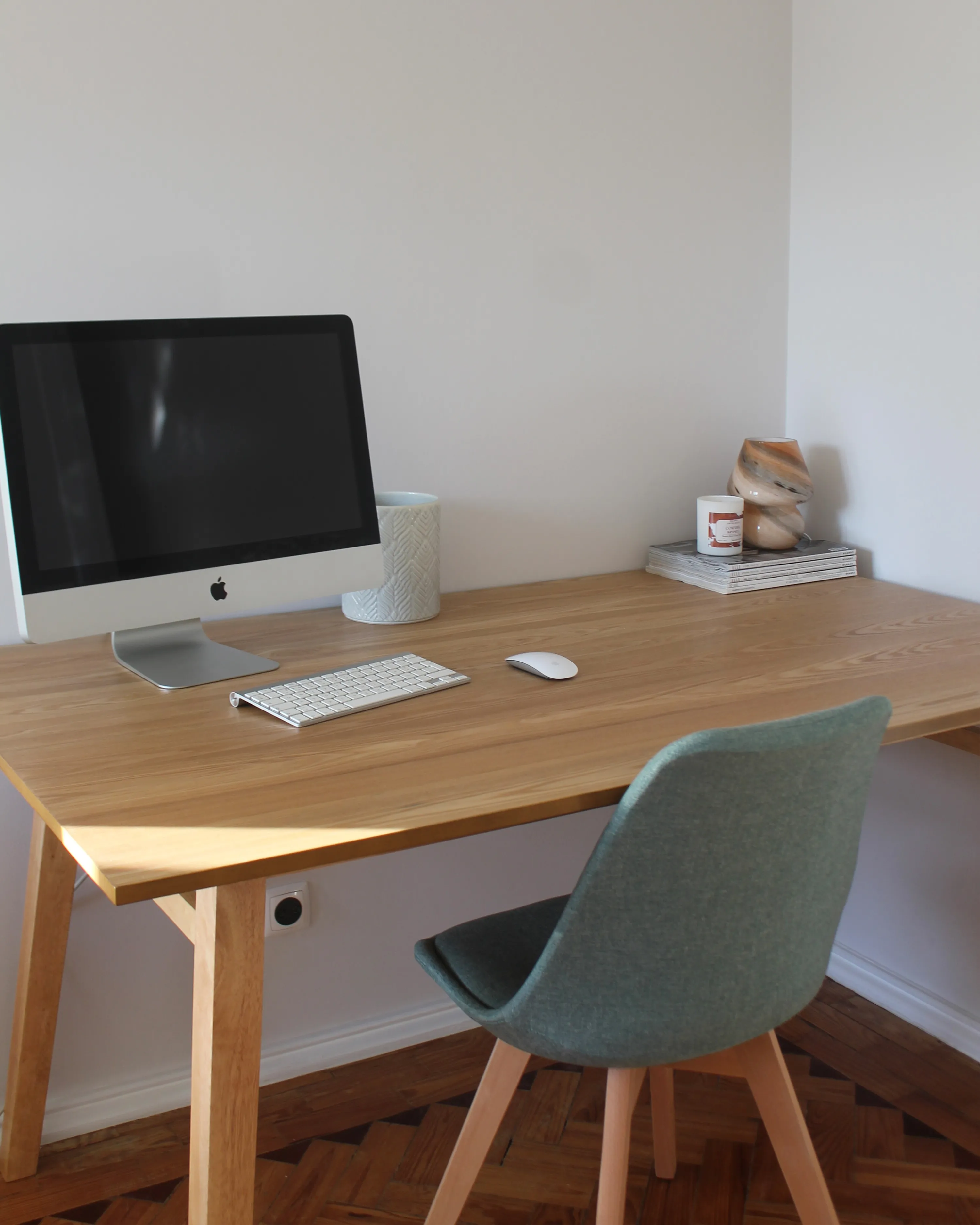Eettafel VARLEY Natuurlijk essenhout 90 cm 150 cm