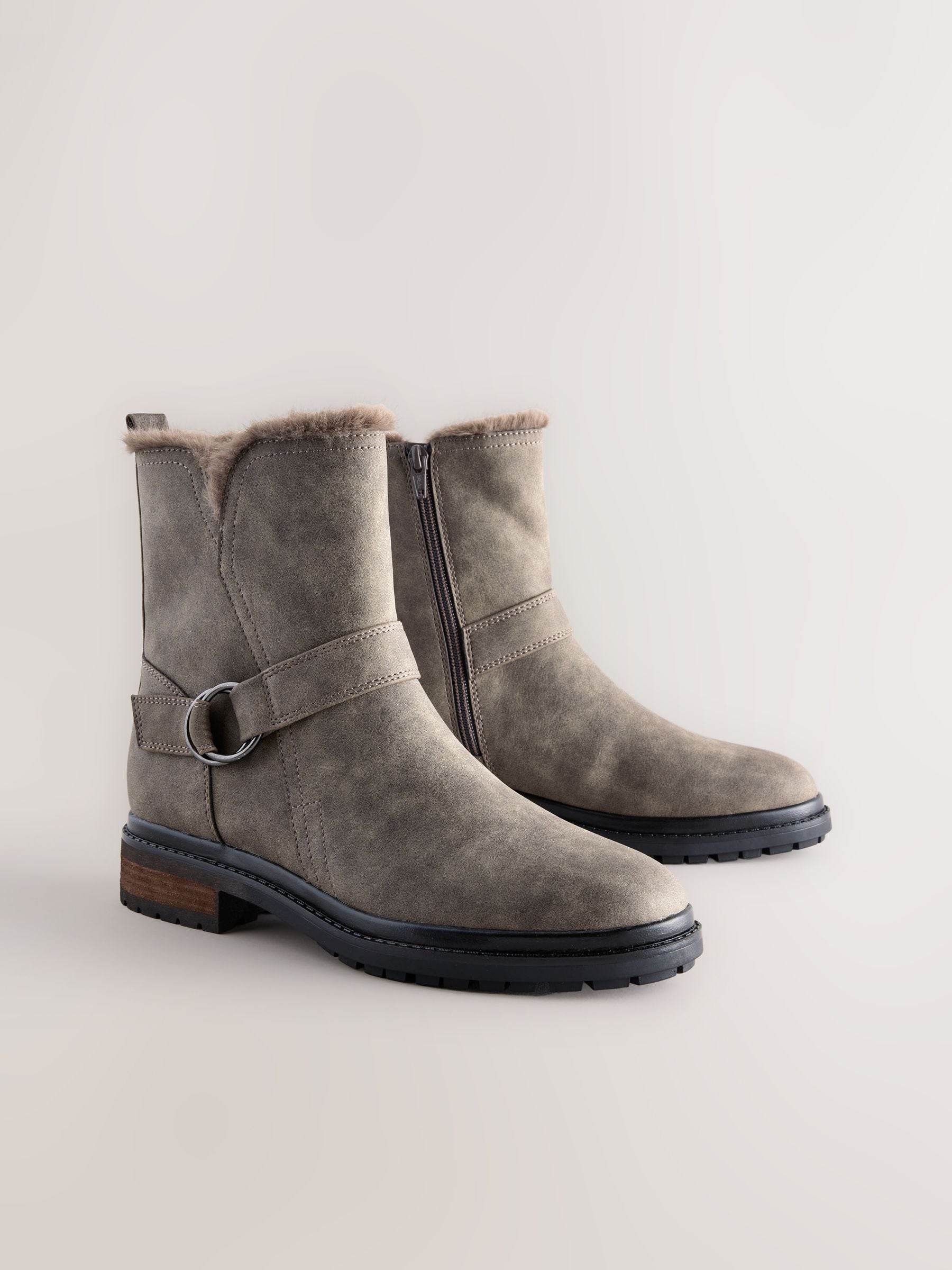 Grijze textuur - Forever Comfort® Faux Fur Hardware Ankle Boots