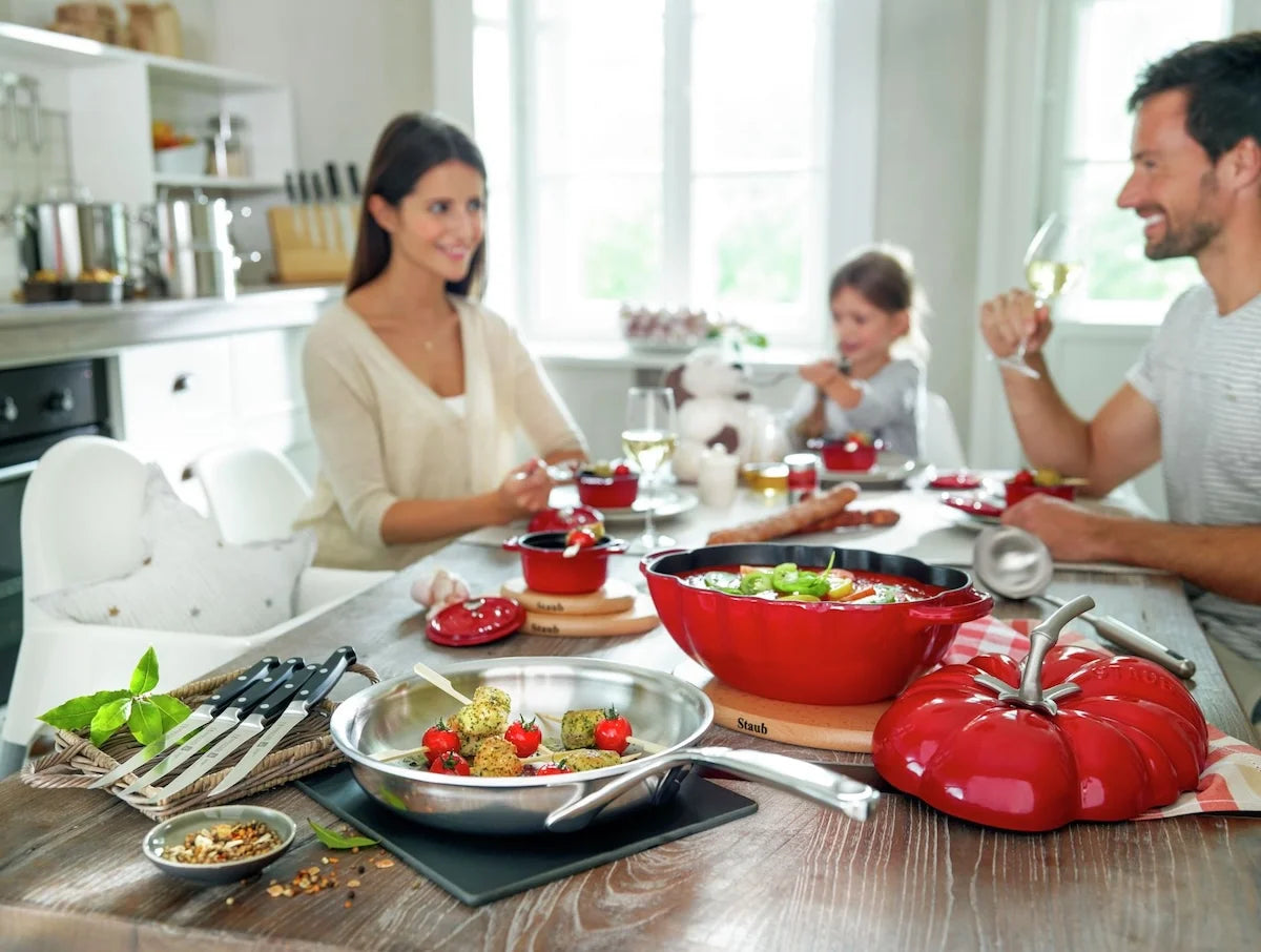 Staub braadpan Tomaat Kersenrood 25 cm / 3 L