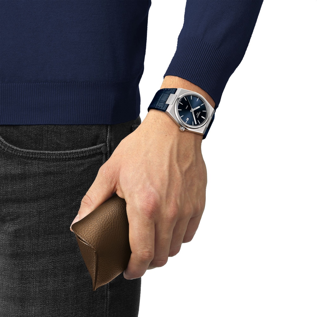 Tissot PRX 40 205 Quartz Leder blau
