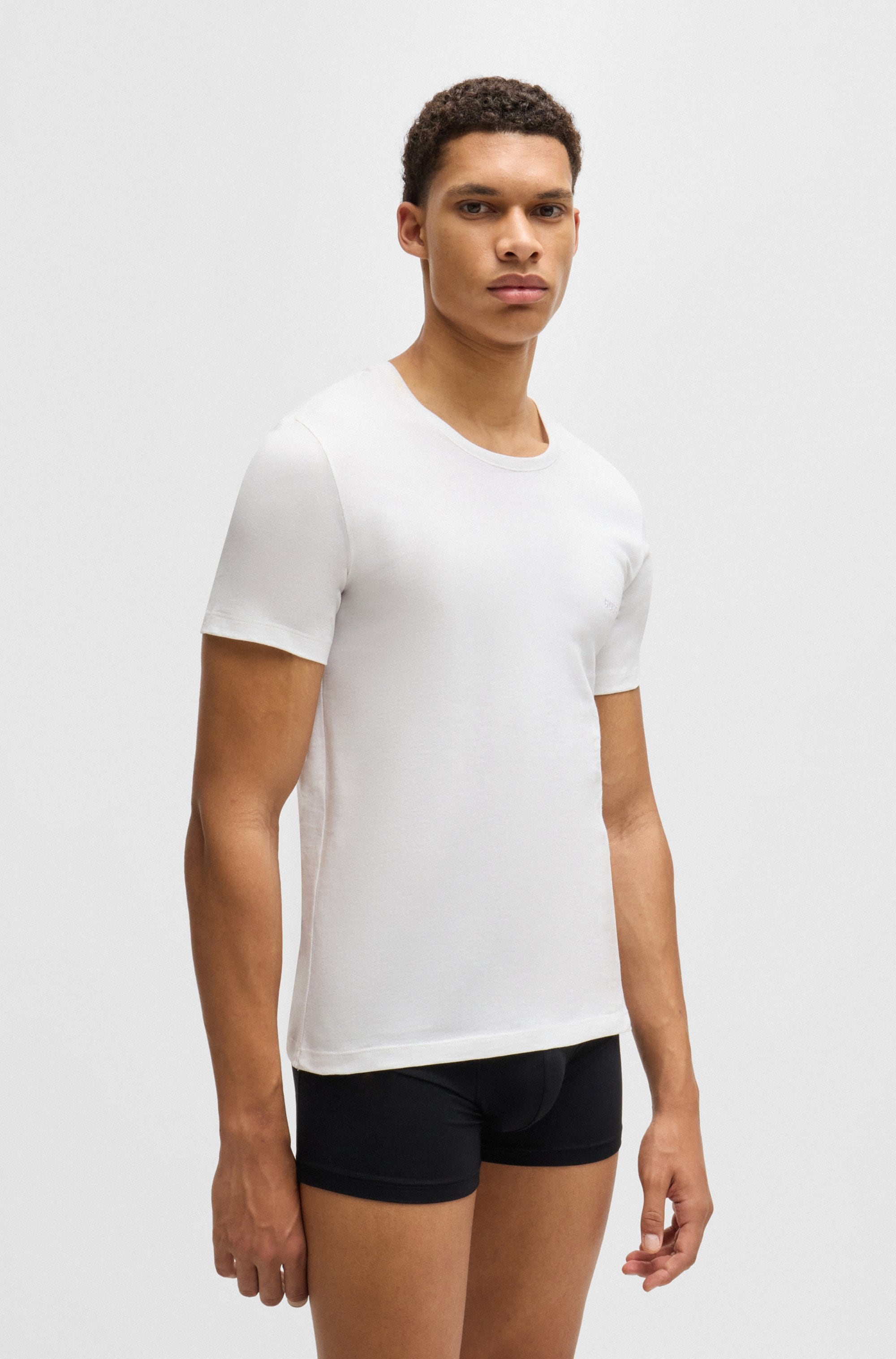 BOSS T-Shirt »Rundhals BOSS ONE« Packung, 3er-Pack, 3 Stk. mit dezentem BOSS Logo-Print