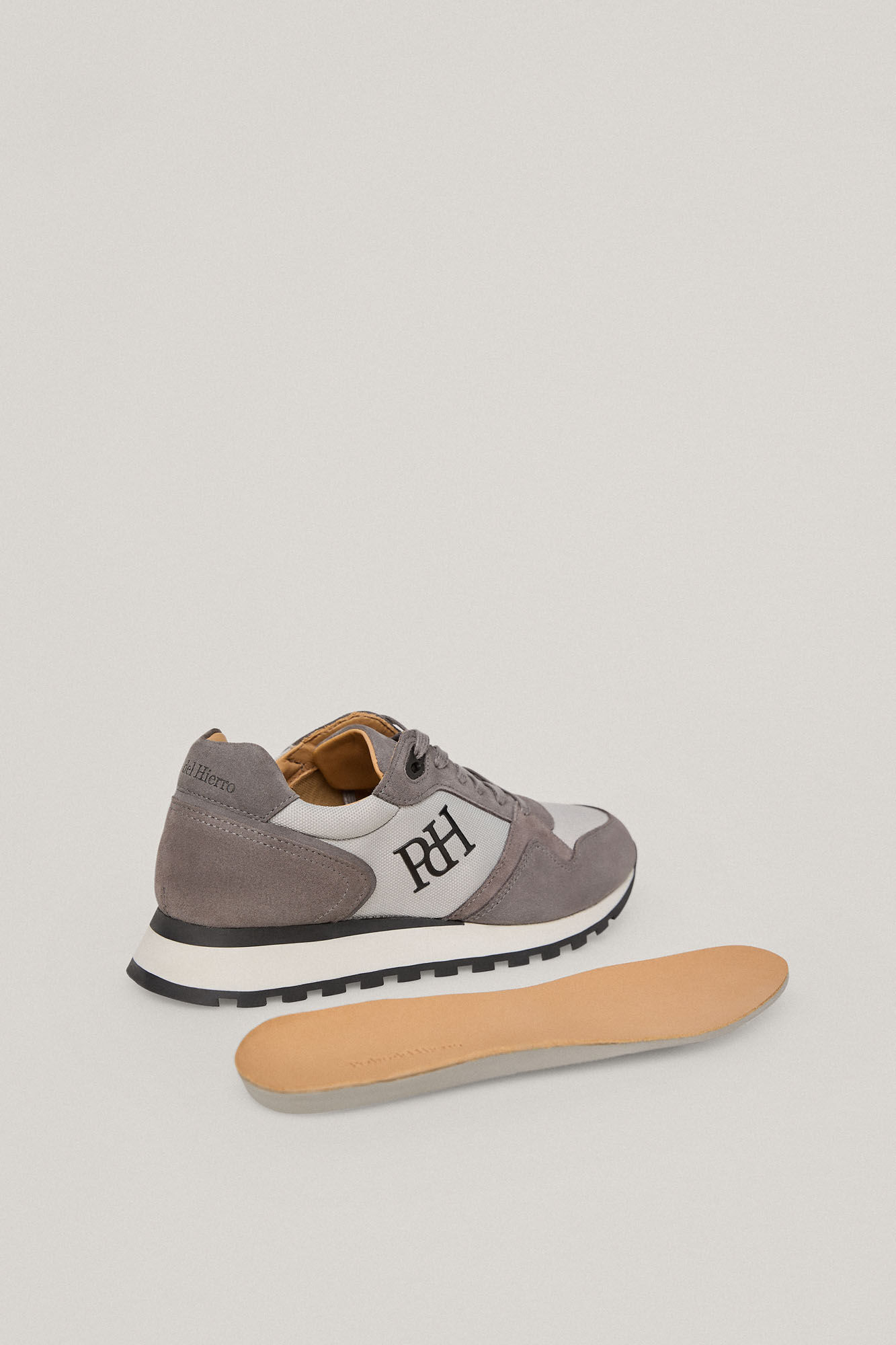 Tênis esportivo 3UP - Cinza