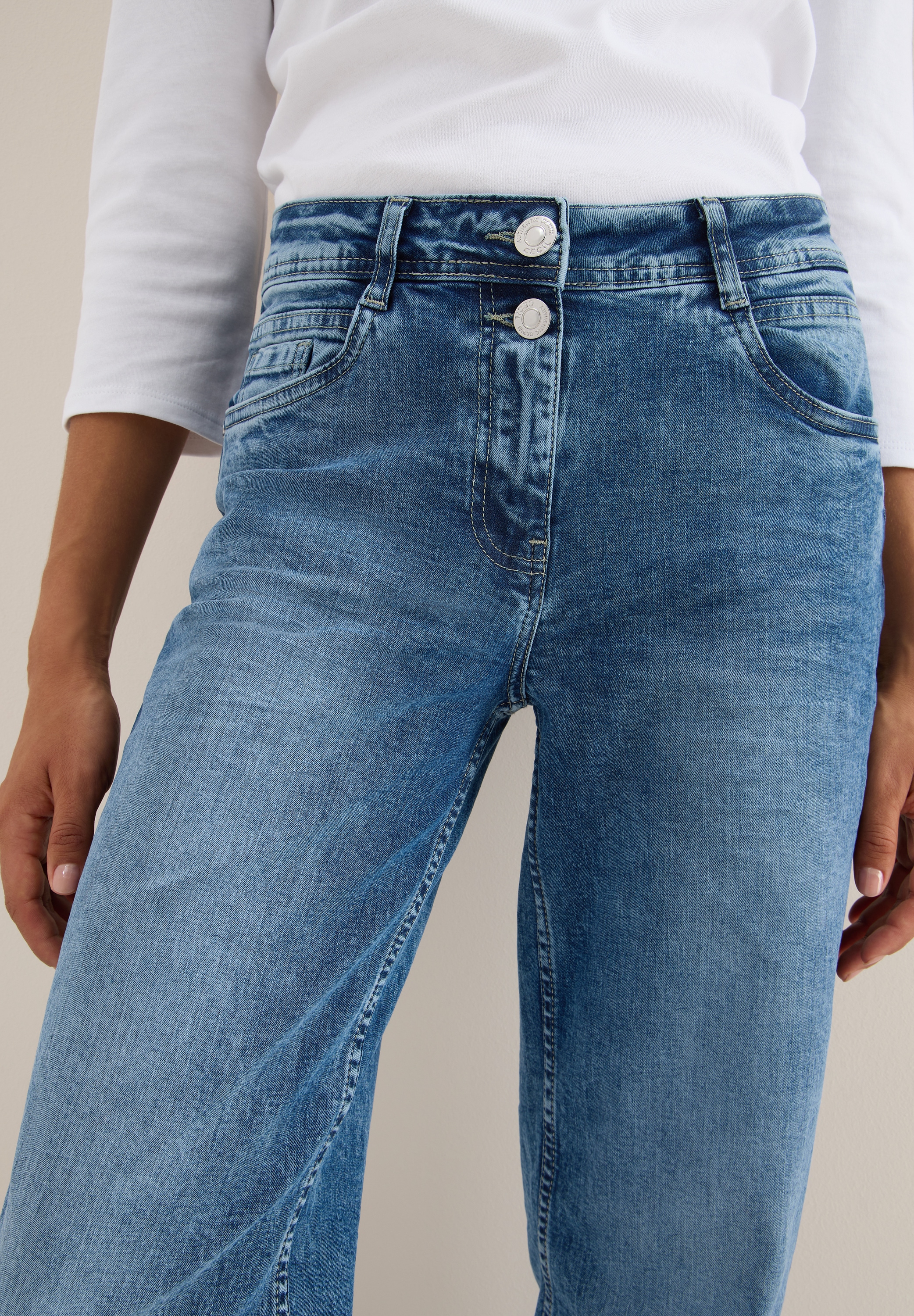 Cecil Straight-Jeans »Style NEELE«, mit Gallonstreifen