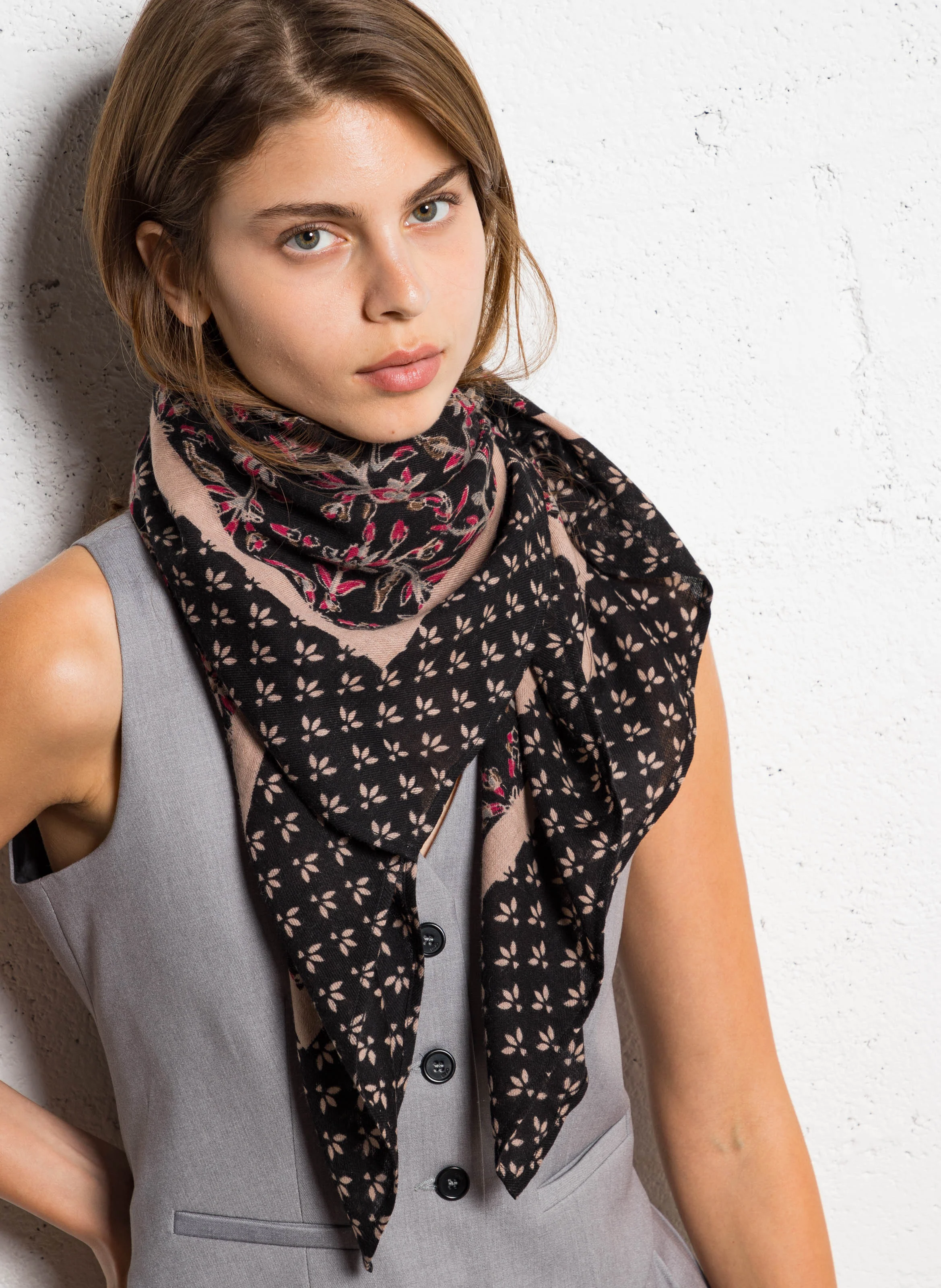 Foulard imprimé en laine mélangée | Noir