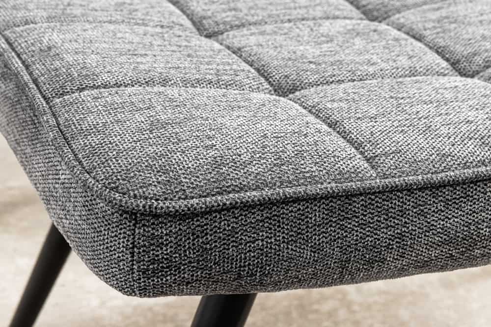 Moderner Hocker SCANDINAVIA grau Strukturstoff Metallbeine Fußhocker