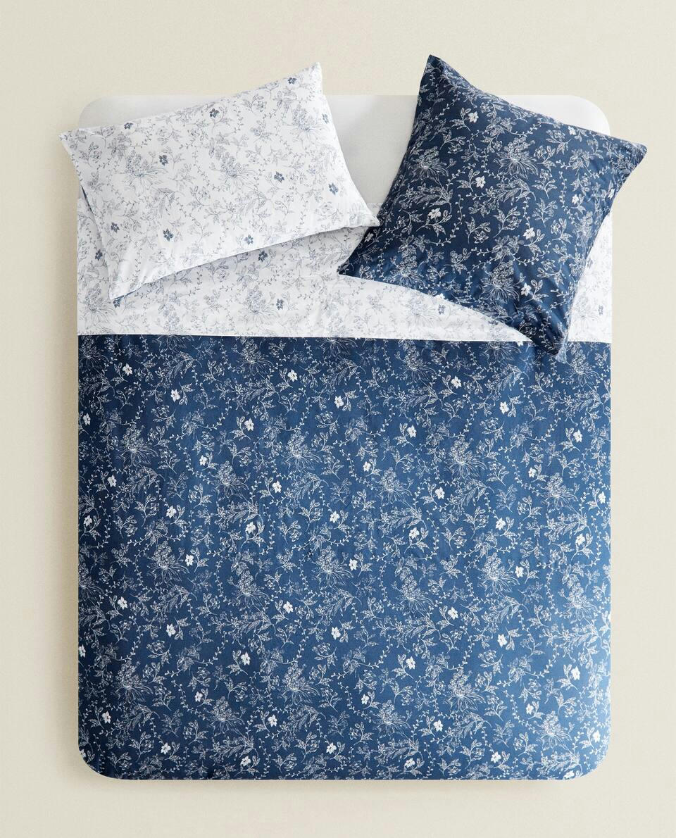CAPA DE EDREDOM COM ESTAMPA FLORAL AZUL