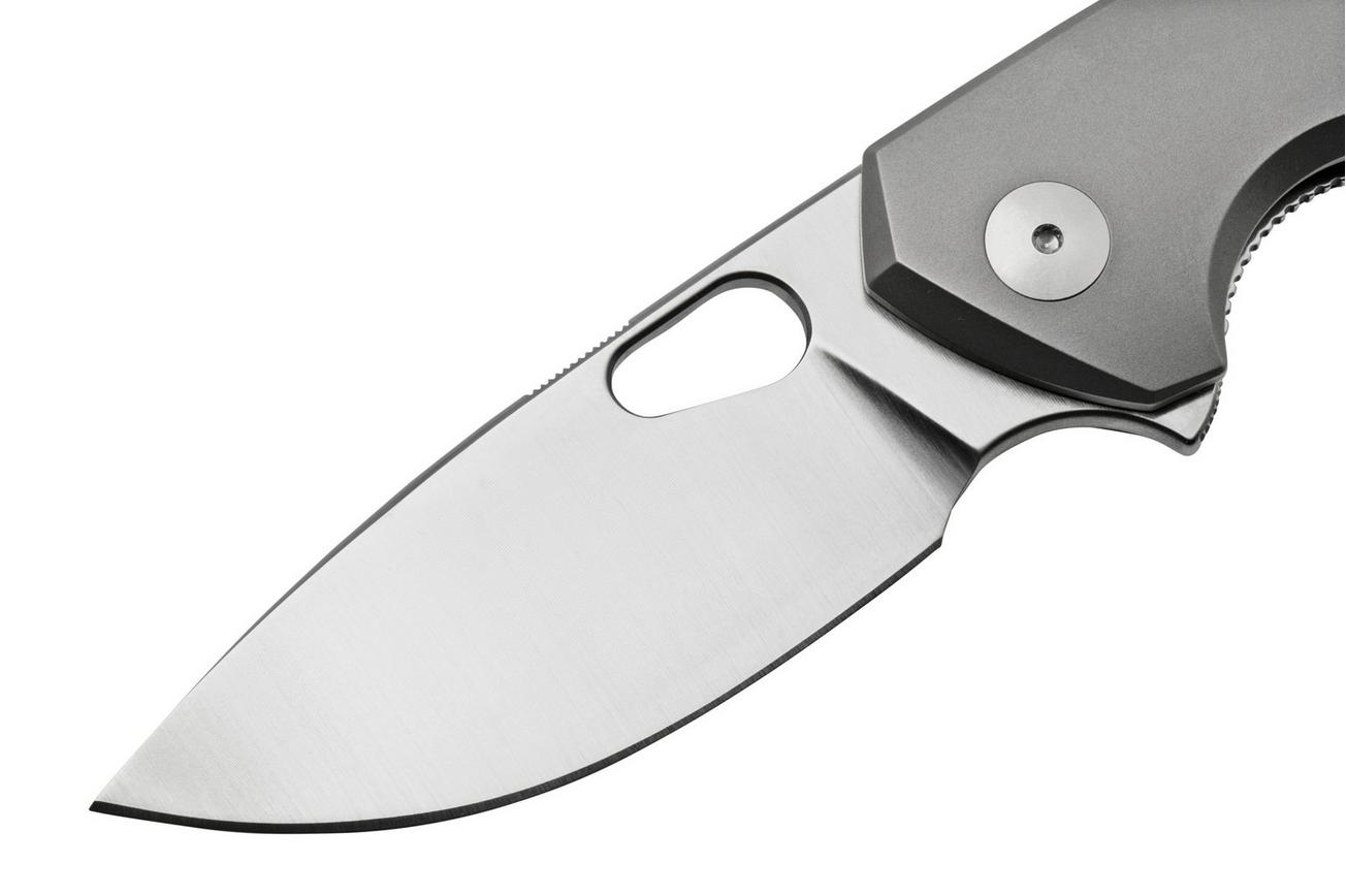 GiantMouse ACE Tribeca TRI-TI Satin Magnacut, Titanium, zakmes