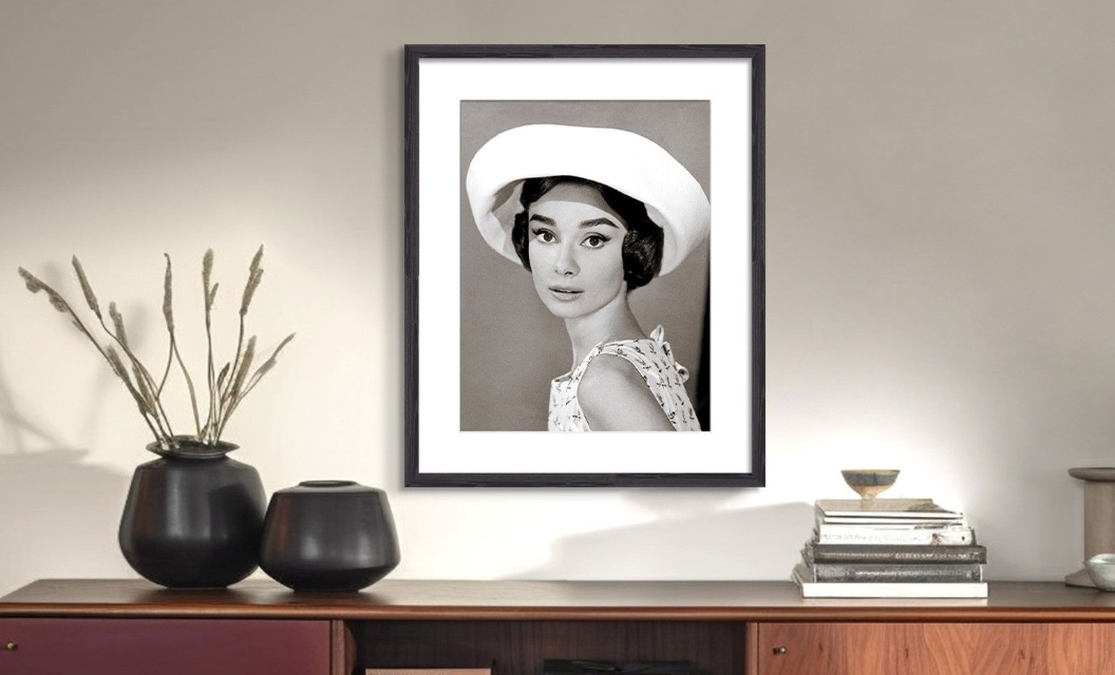Audrey Hepburn in White Hat by Classic Collection I - Darlings - Small Limited Edition. 30x40.
