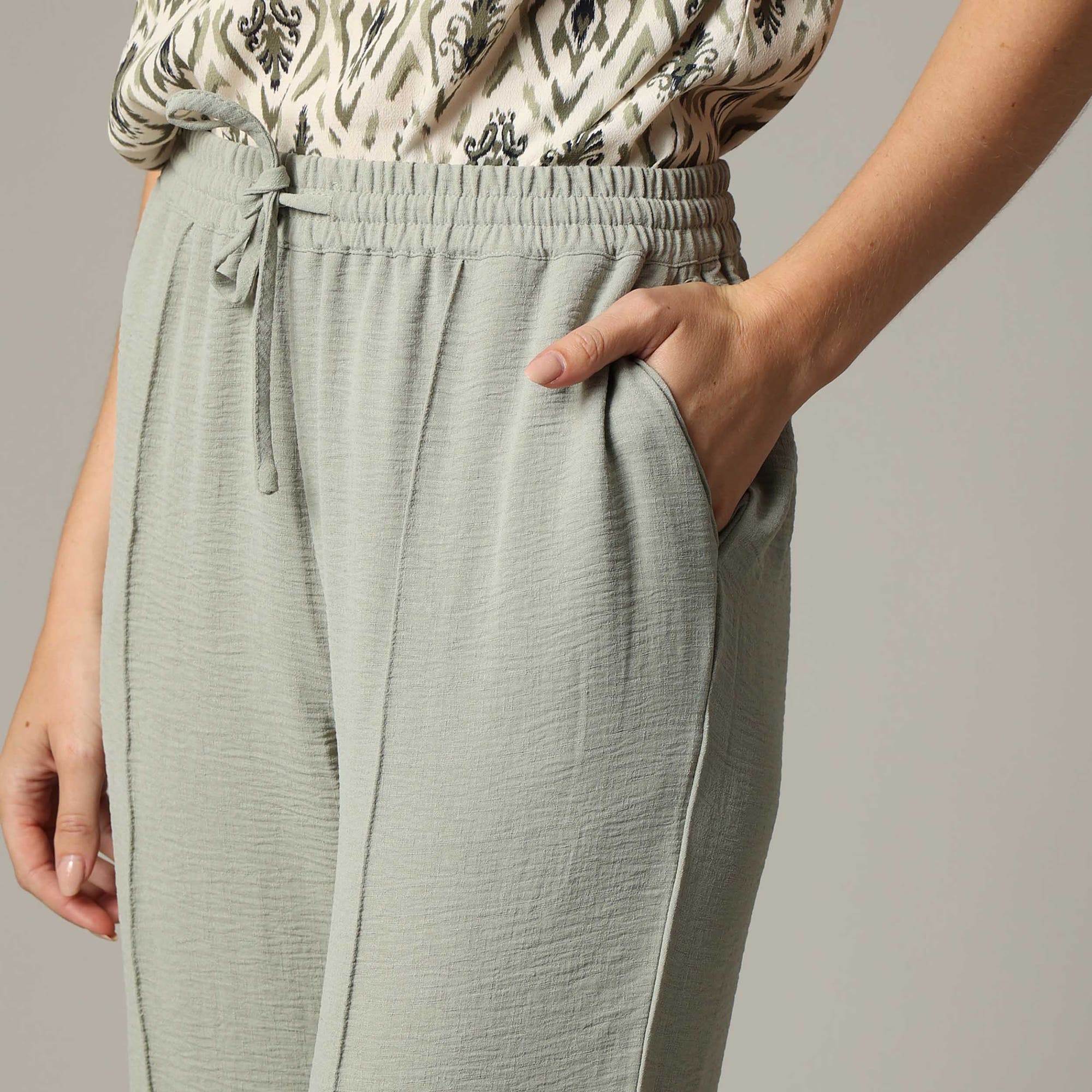 Pantalon Femme kaki