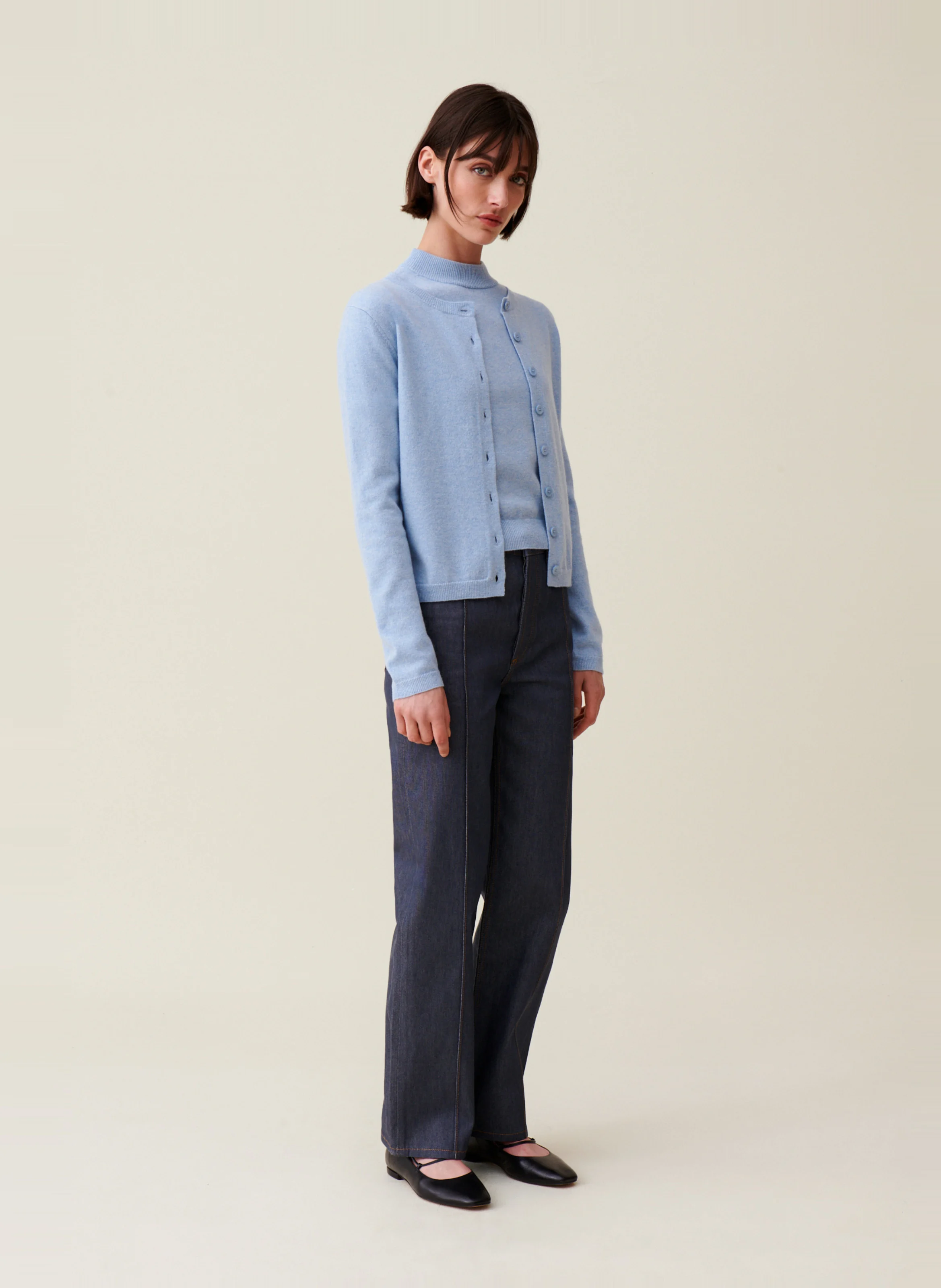 Cardigan en laine brodée | Bleu