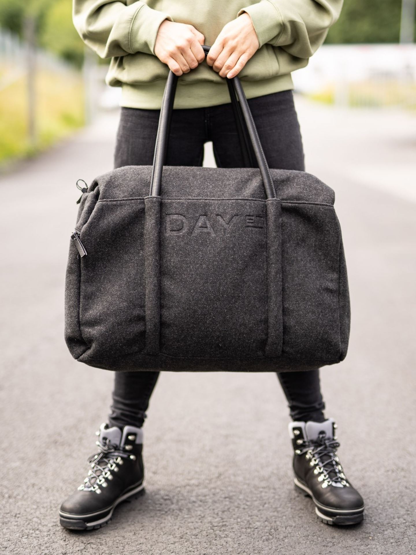 Day Woolen Sporty