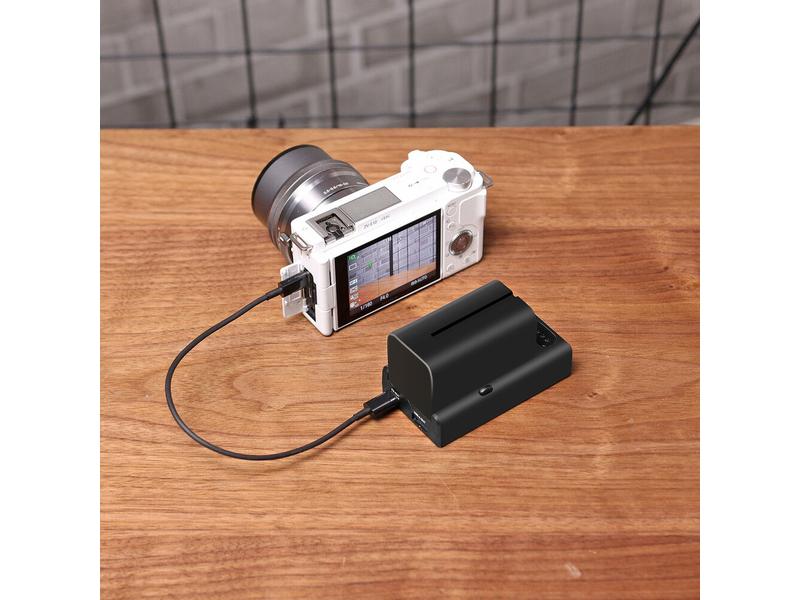 Ulanzi Ladegerät NP-F01 Ulanzi NP-F01 Multifunktionales Akku-Ladegerät/Netzteil für Sony L-Serie, AC, Chemie-Li-Ion, 1 Position, W/O-Ausgang, USB, Quick Charge