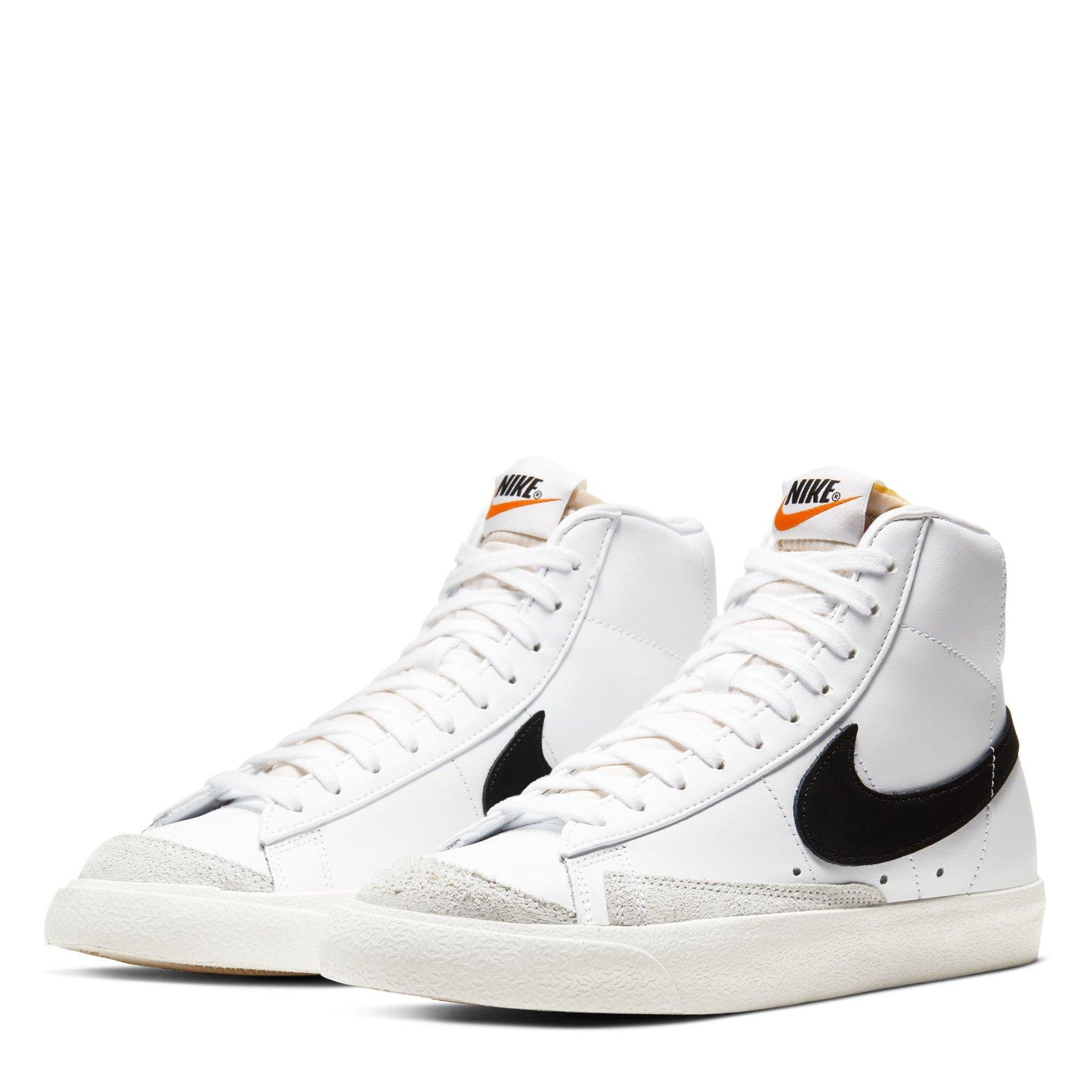 Nike Blazer Mid 77 Hi Top Trainers