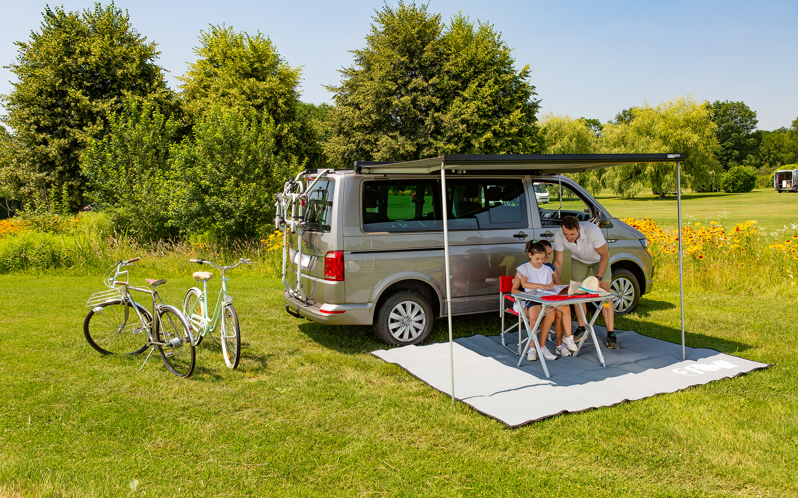 Fiamma Wandmarkise F45s 260 cm für VW T5 / T6 / Multivan / Transporter (Deep Black / Royal Grey)