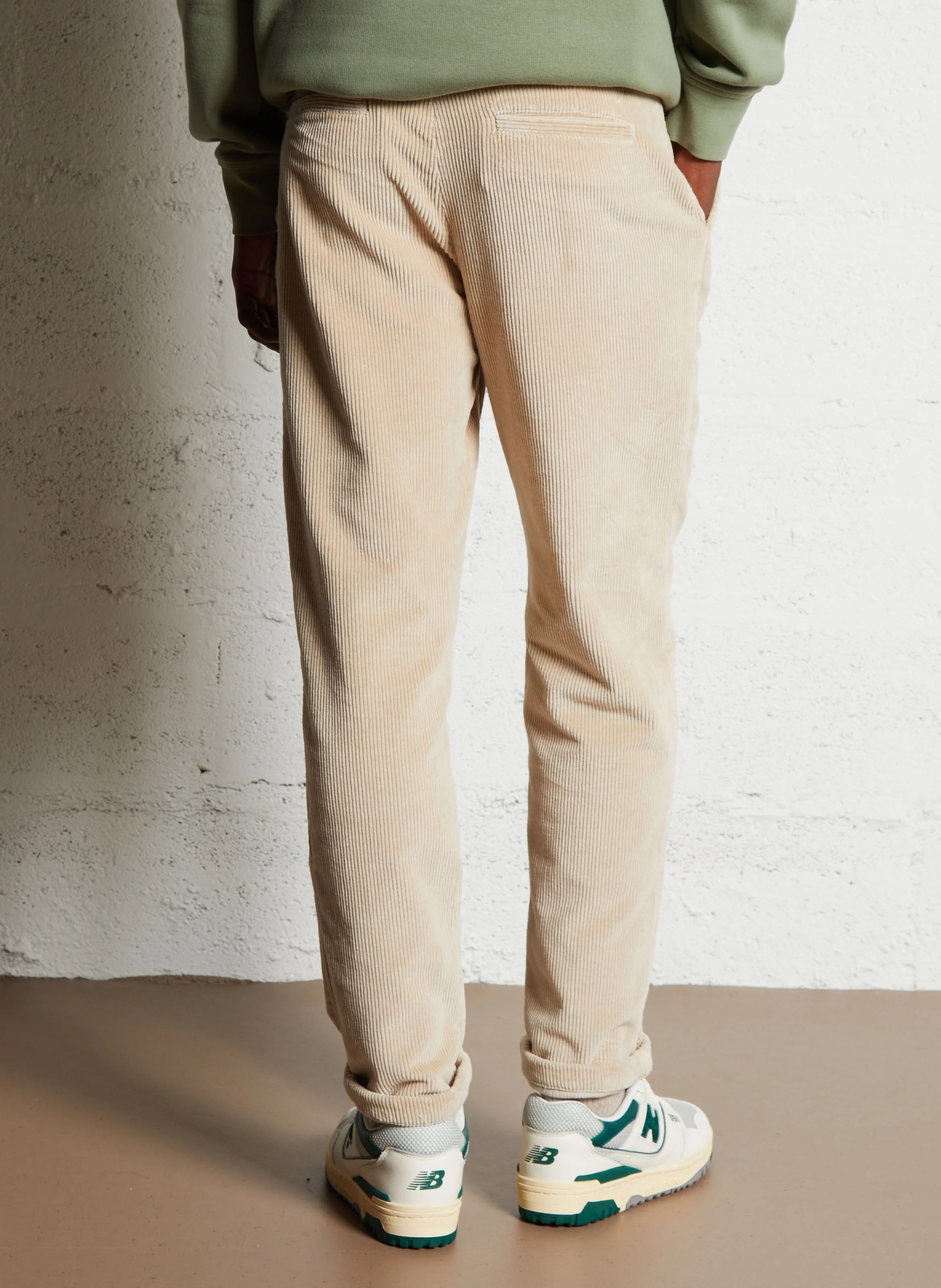 CHUCK - Pantalon chino en velours côtelé | Beige