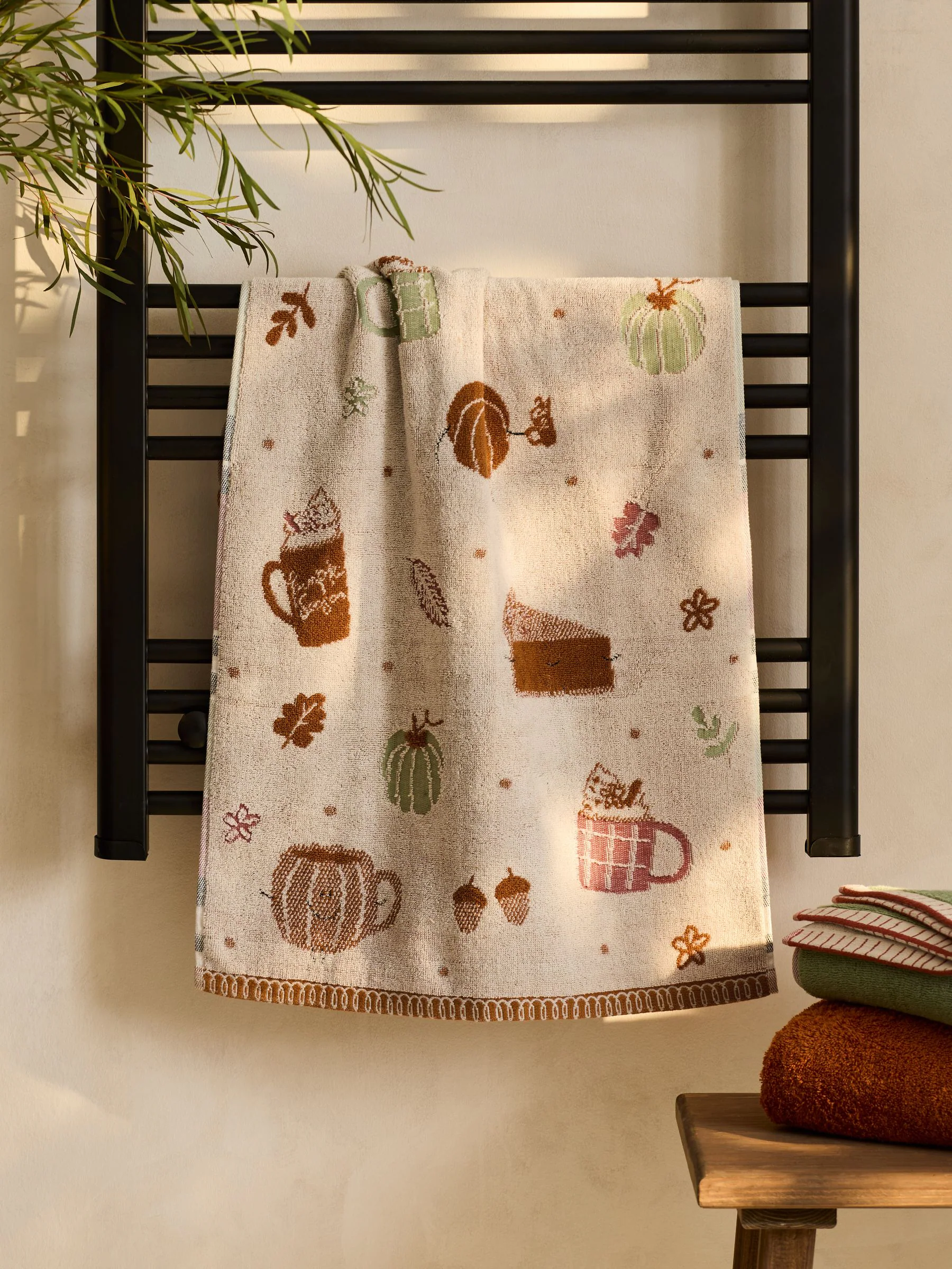Set of 2 Autumn Pumpkin Season 100% Cotton Hand Towels