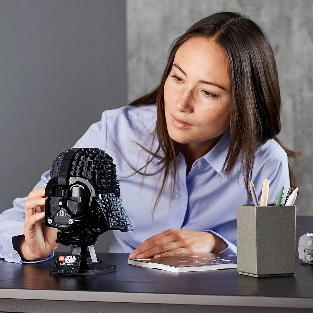 LEGO®STAR WARS 75304™ - LE CASQUE DE DARK VADOR