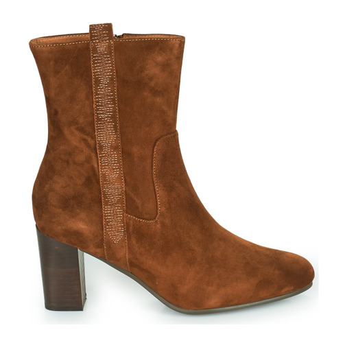 Karston - ILIAN Camel