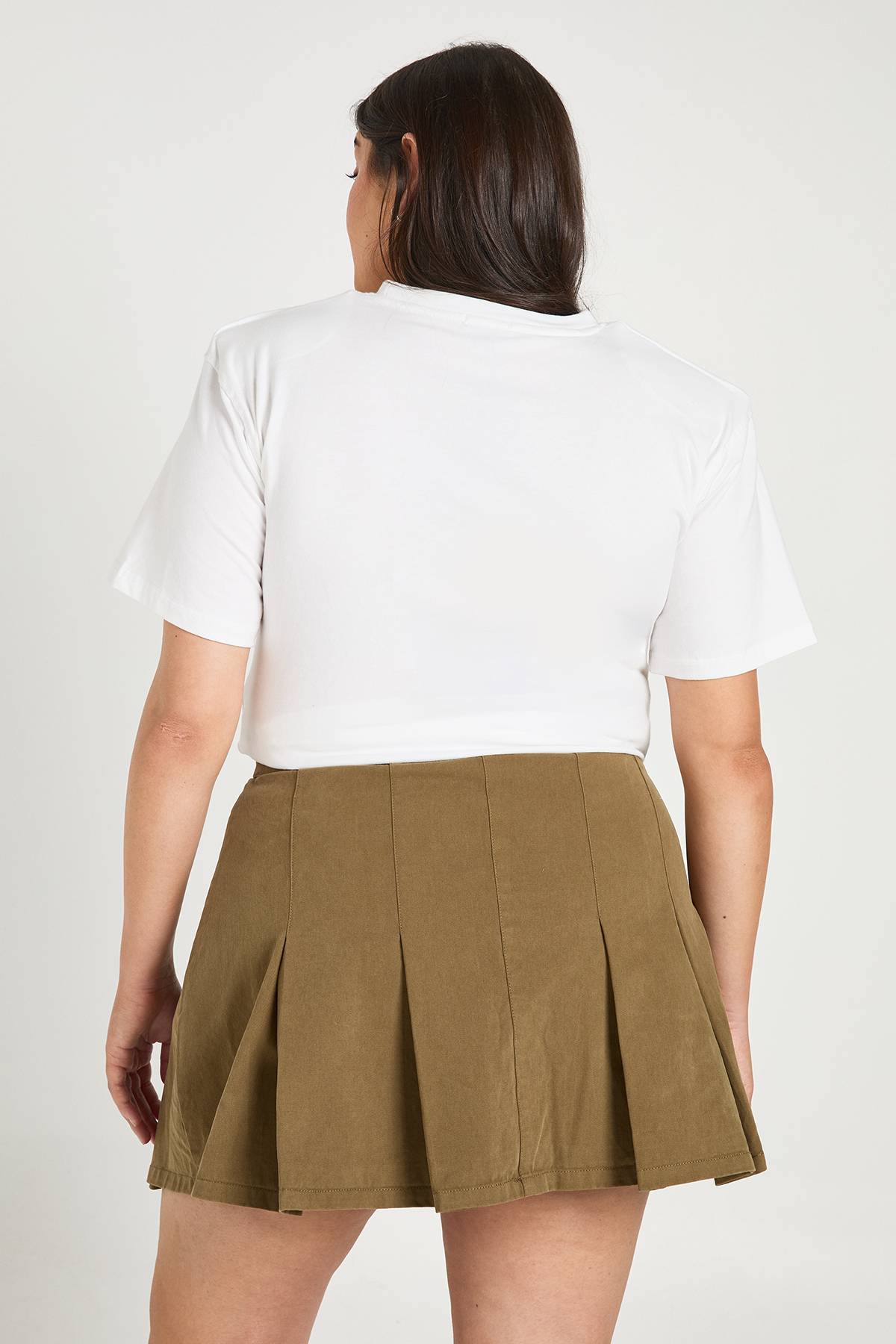 boohoo Jupe Plissée en Sergé Utilitaire Grande Taille