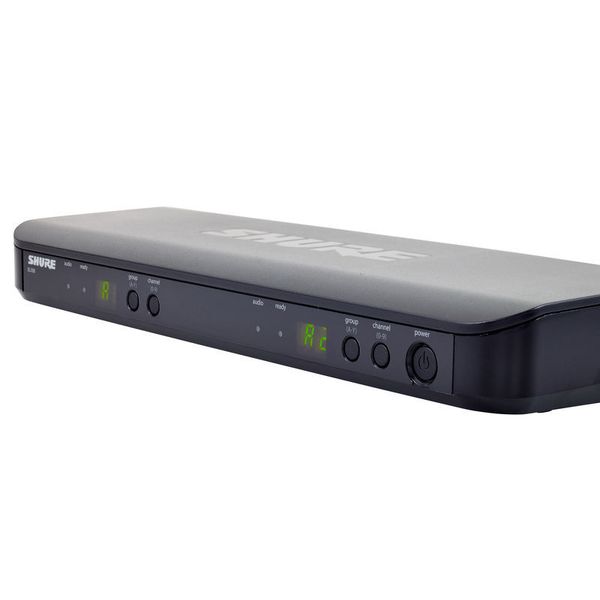Shure BLX88 M17