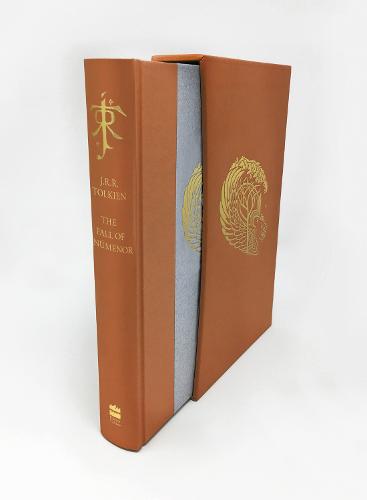 The Fall of Númenor: And Other Tales from the Second Age of Middle-Earth (Hardback)