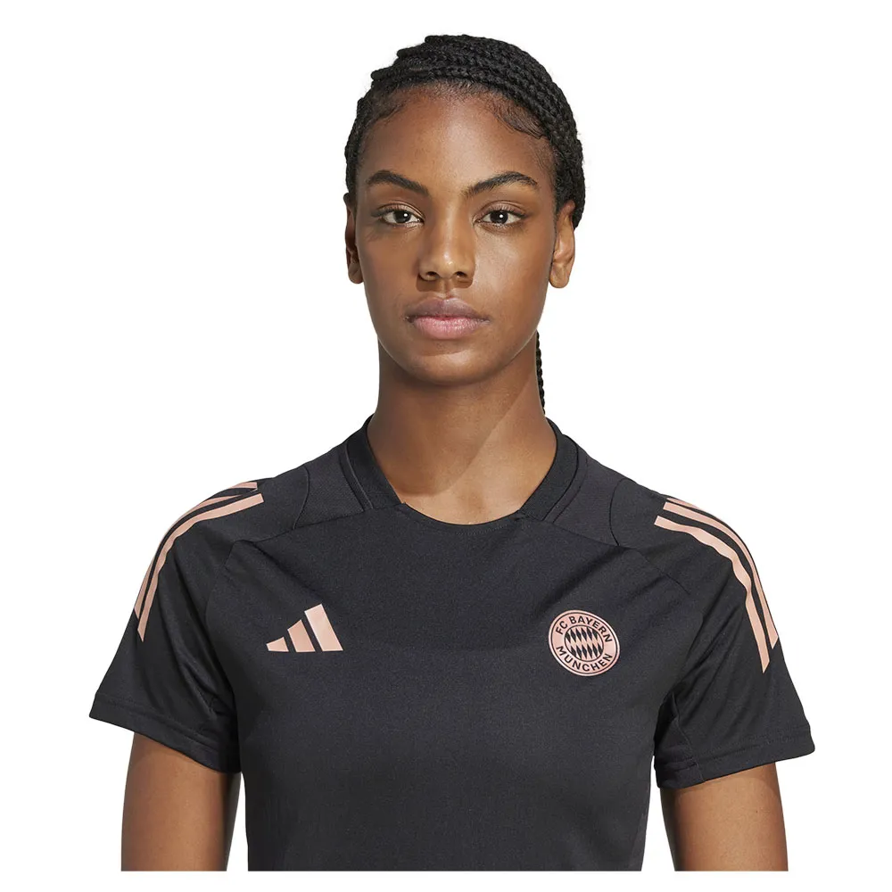 adidas FC Bayern 24/25 Tiro Training Damen T-Shirt mit kurzen Ärmeln