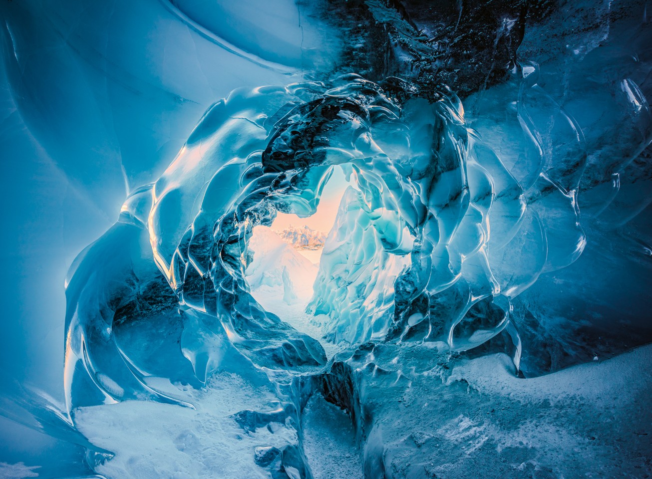 Ravensburger - Puslespil The Eye Of The Glacier 500 brikker