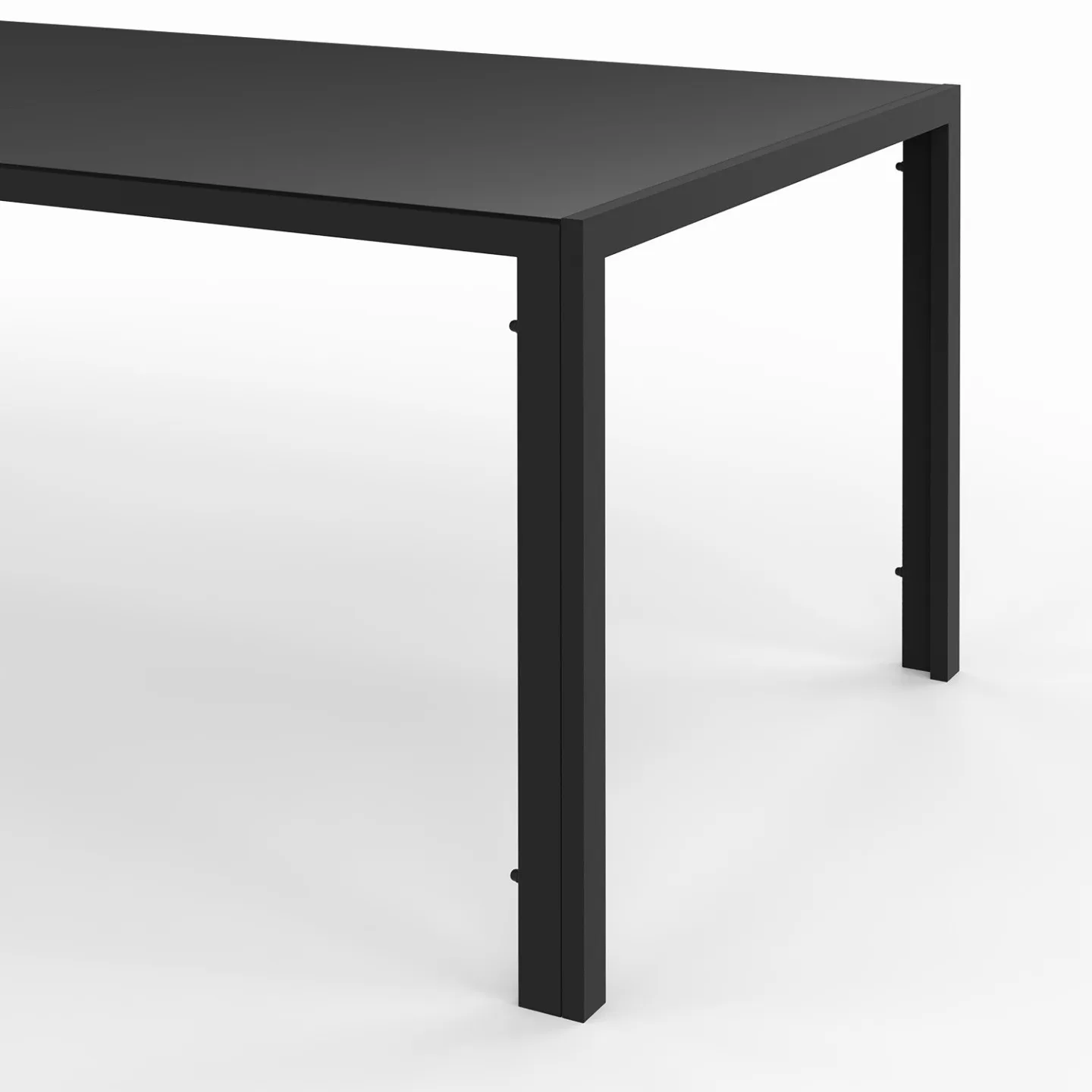 Salon de jardin MADRID table 150 CM et 6 chaises empilables noir