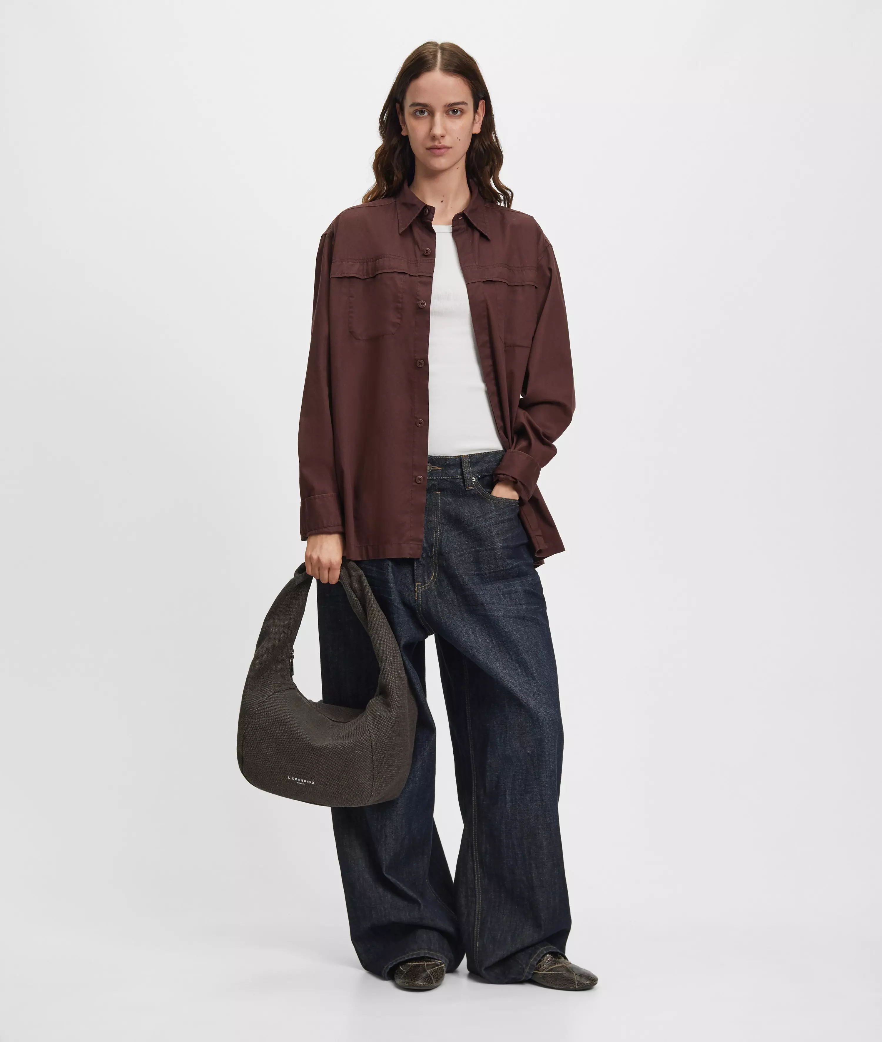 Farrah Hobo M Spacious canvas pouch bag