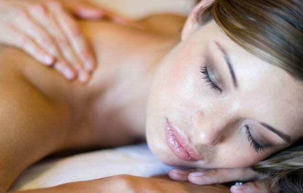 Aromaölmassage in Seelze für Tiefenentspannung|mydays