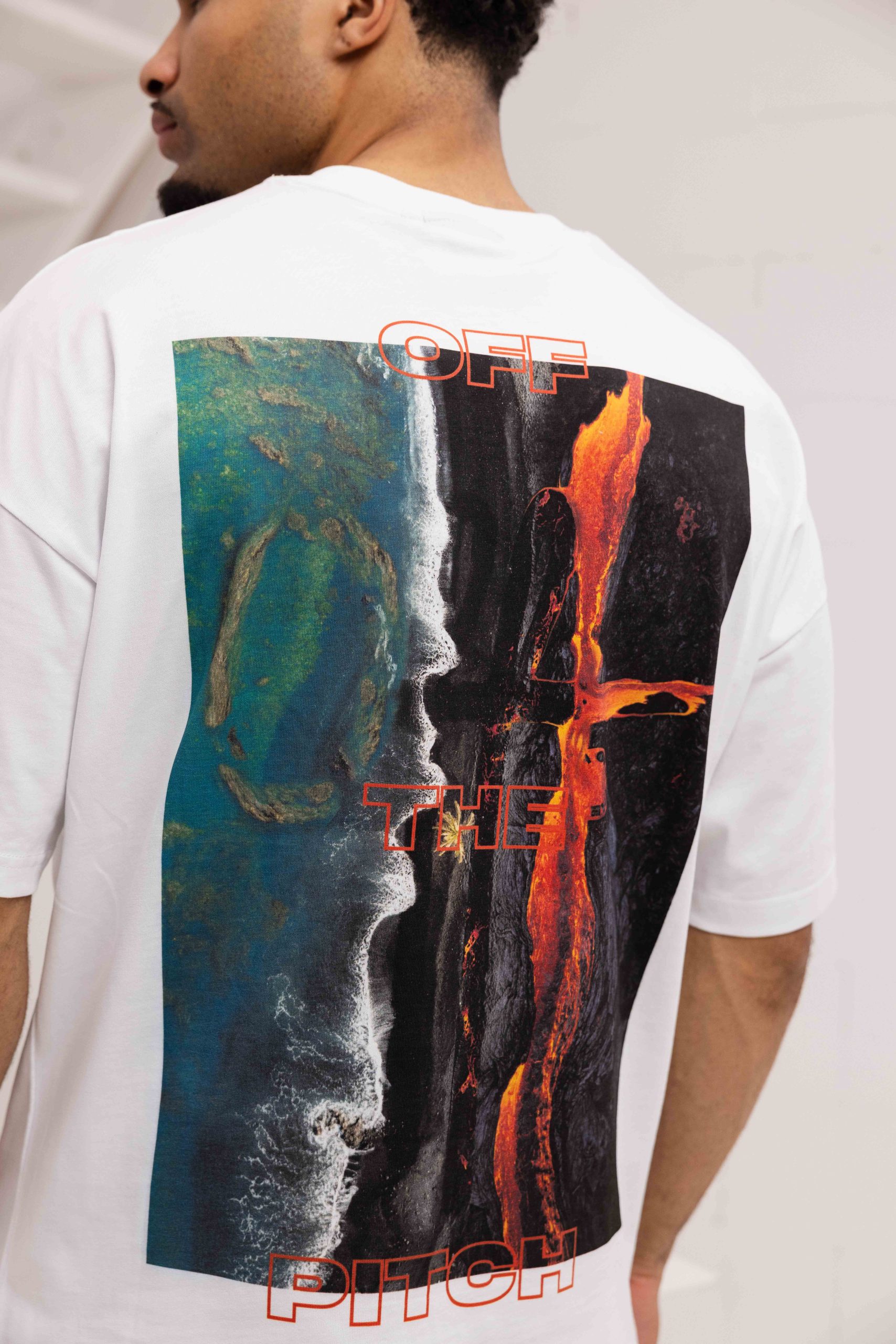 Off The Pitch Lava Loose Fit T-shirt Heren Wit