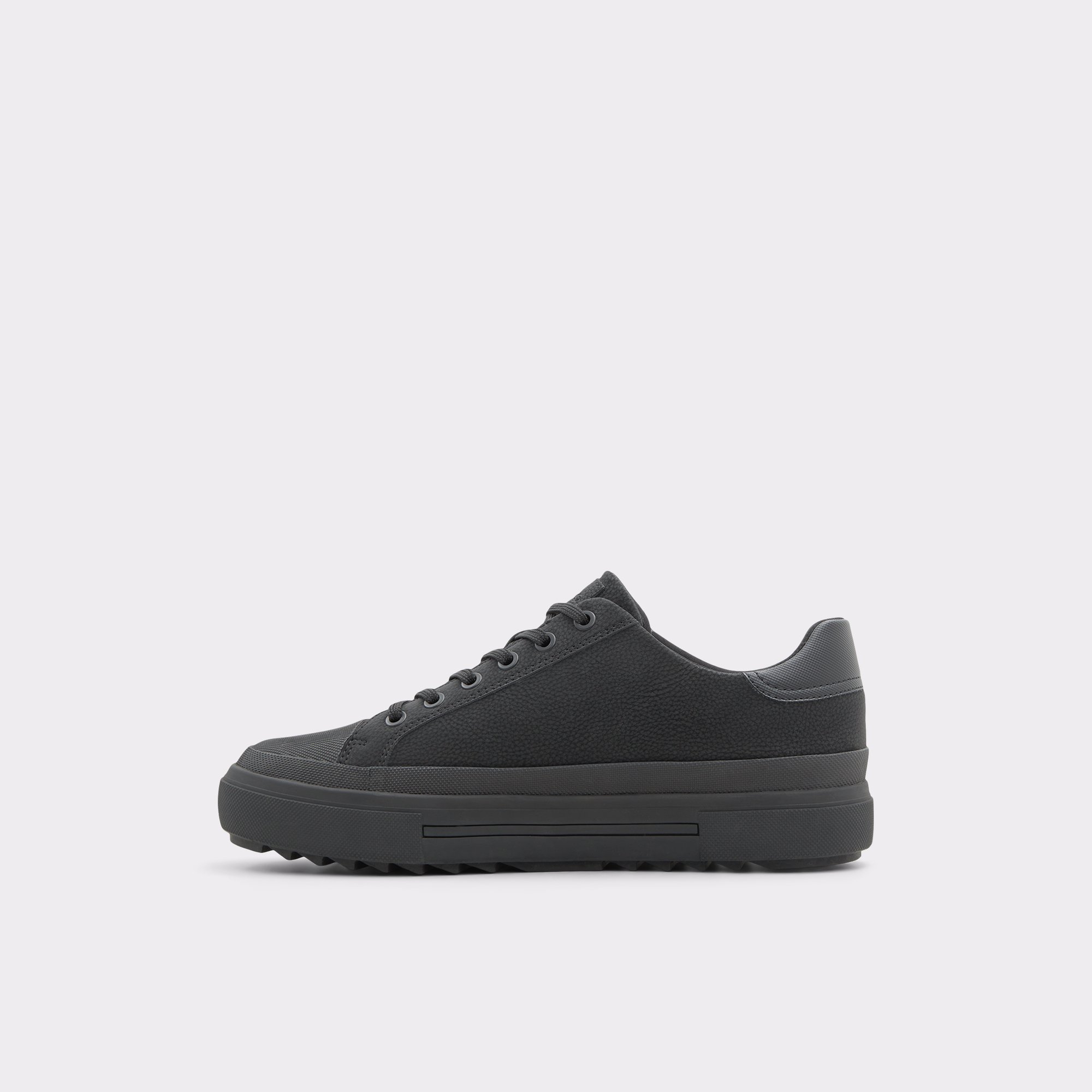 Ascender Black Men Low top