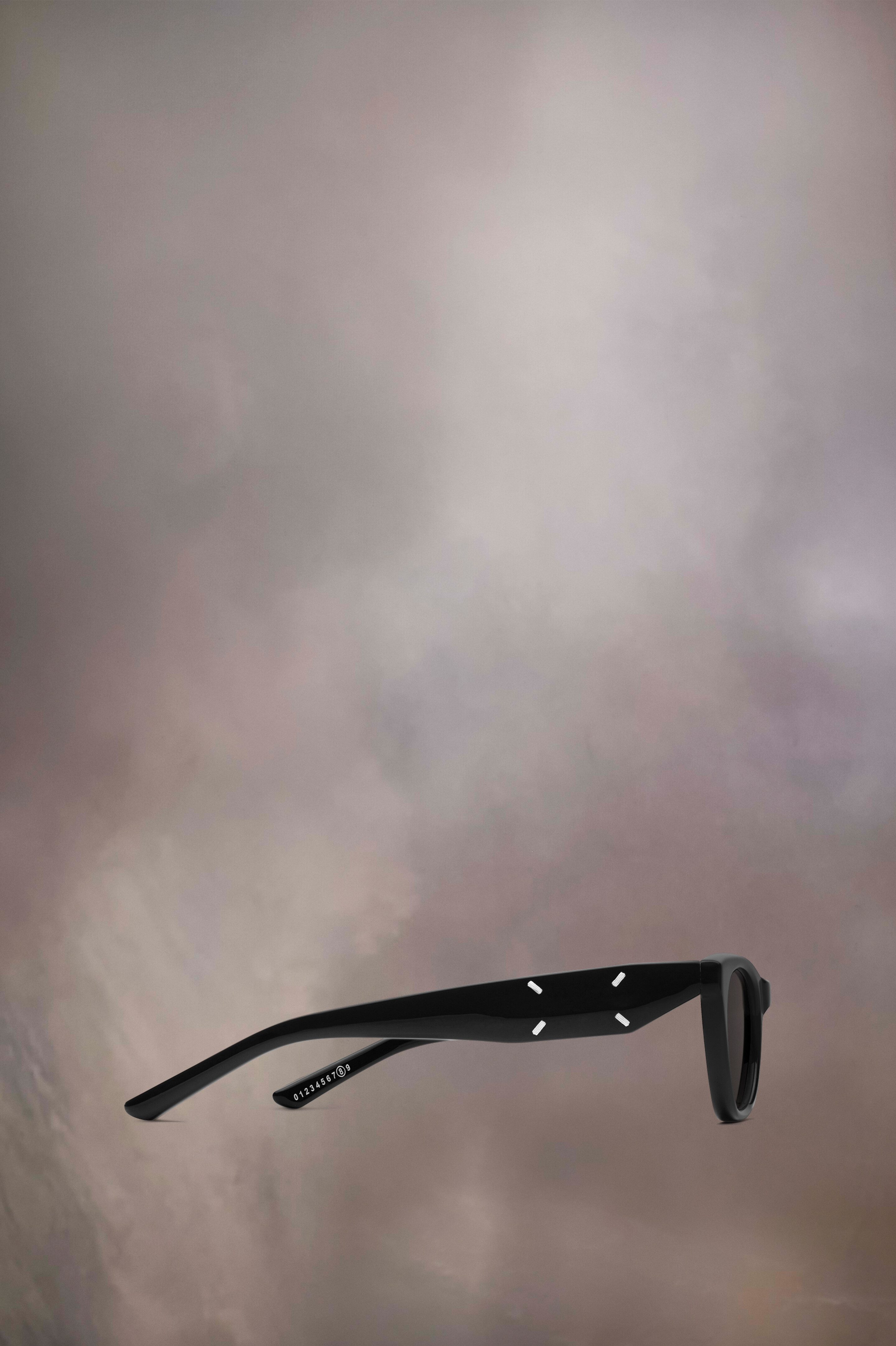 Lunettes de soleil cat-eye noires x Gentle Monster​
