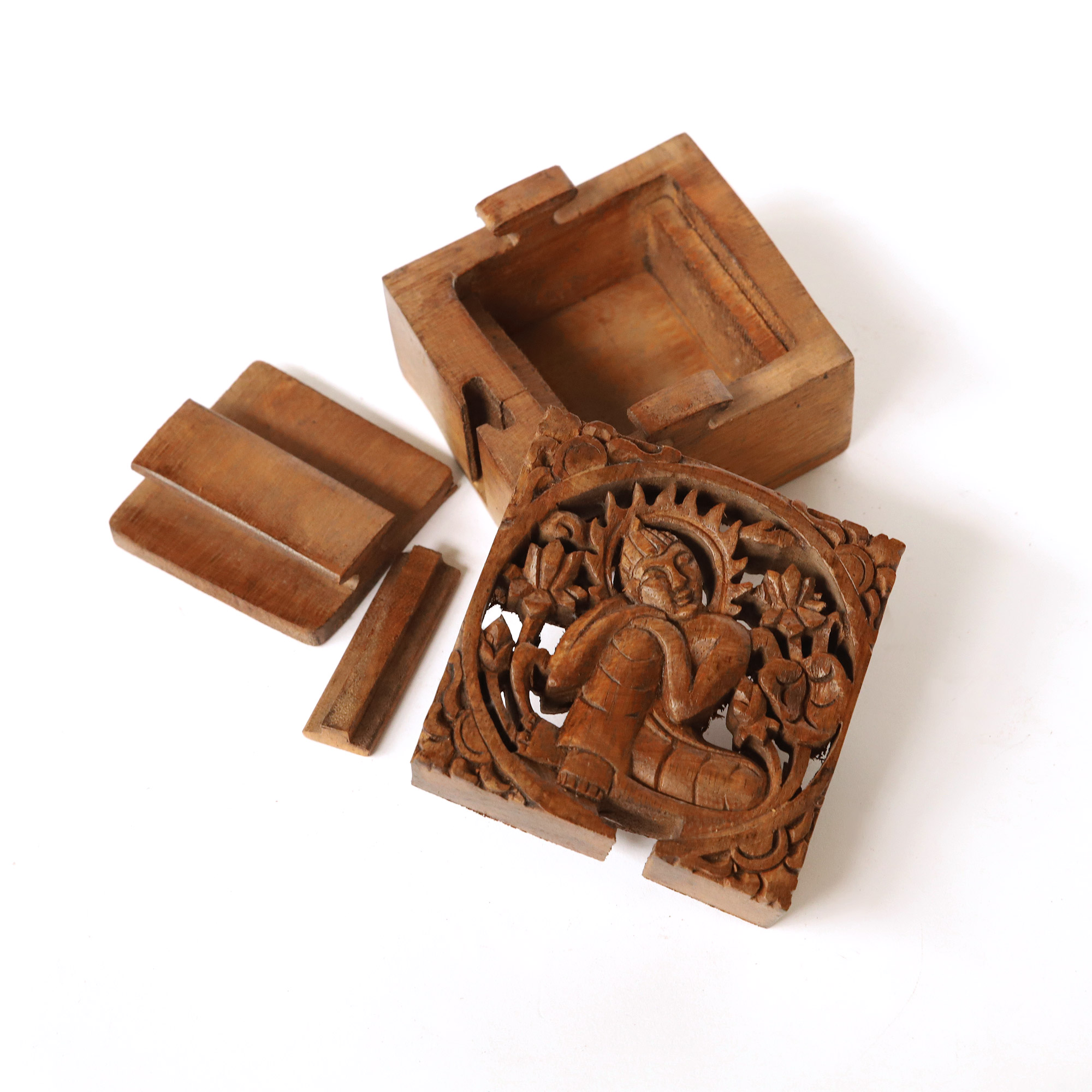 Secret Box 'Schlafender Buddha', L 9,5 cm, B 9,5 cm, H 6 cm von fischer's lagerhaus