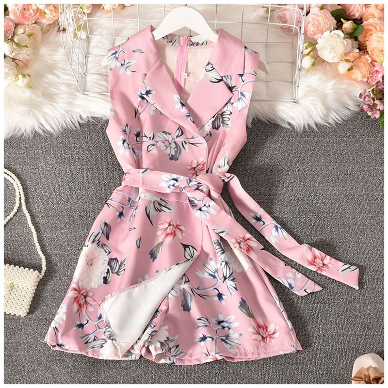 Dudu - Mouwloze romper met bloemenprint en strikceintuur