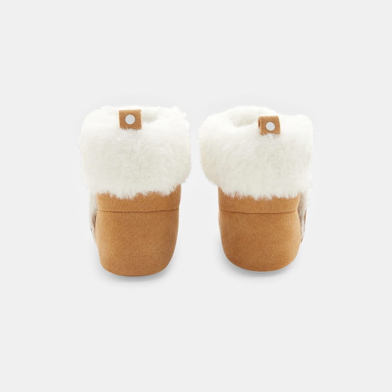 Boots fourrées beige naissance